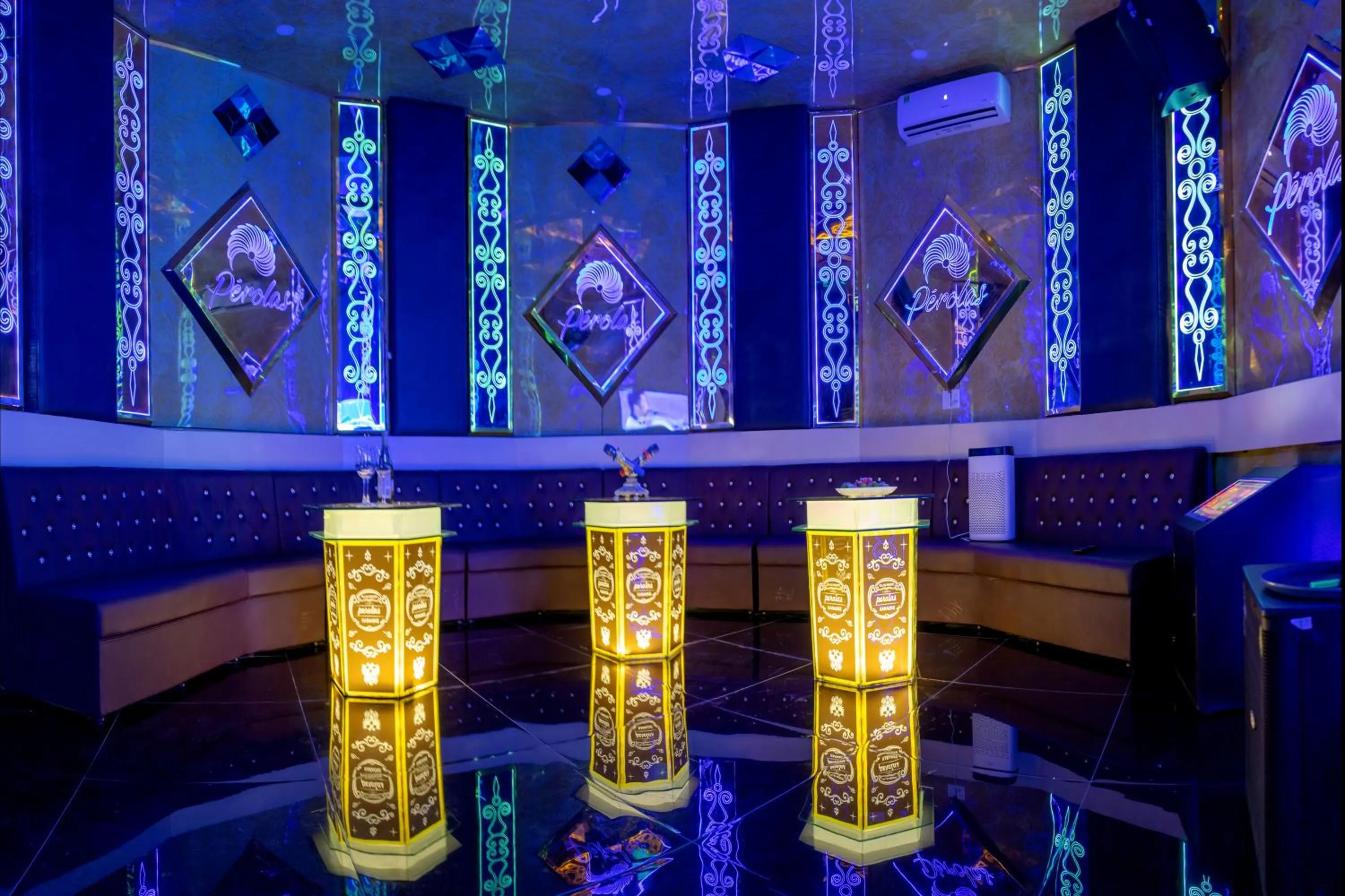 Karaoke in Perolas Villas Resort - Ke Ga Bay