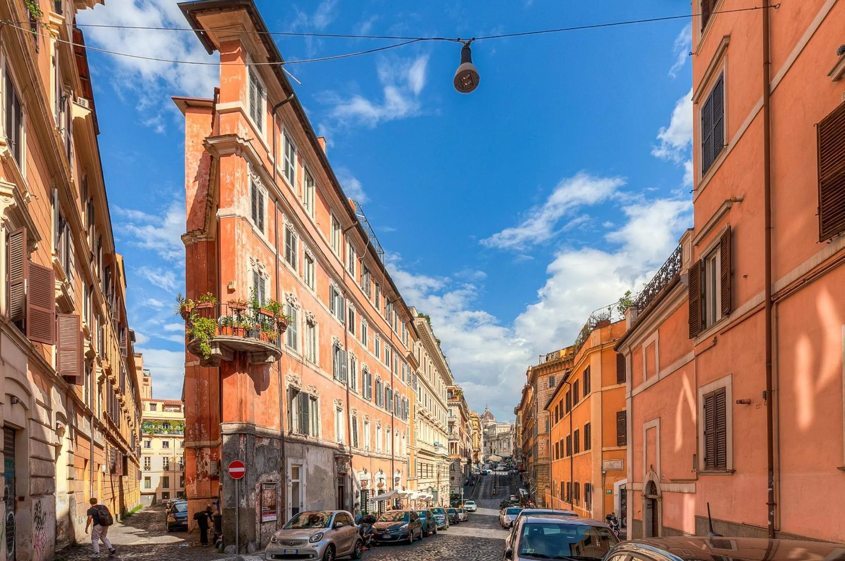 Property building in Habitat Monti