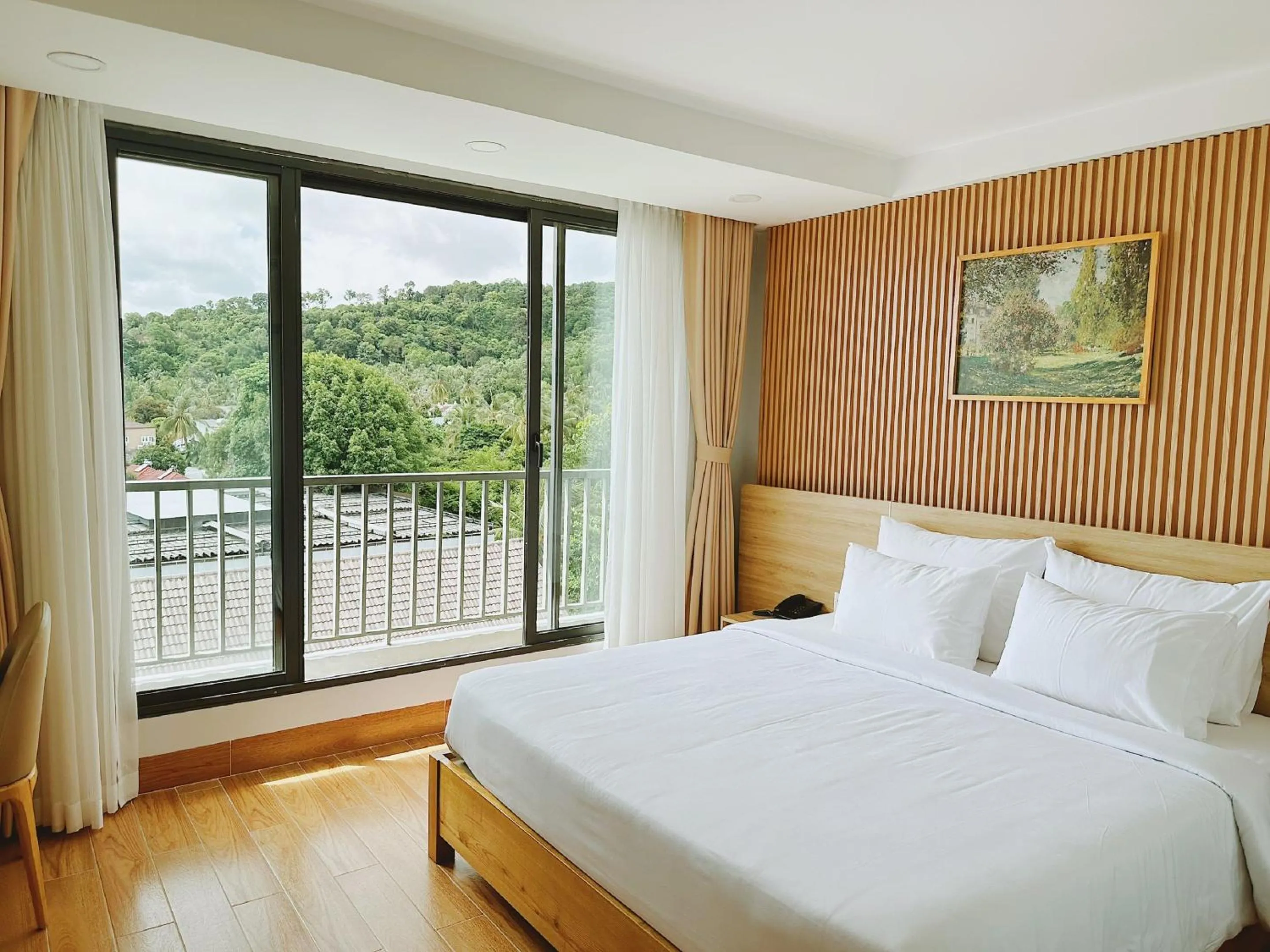Balcony/Terrace, Bed in Rosetta Hotel Phu Quoc