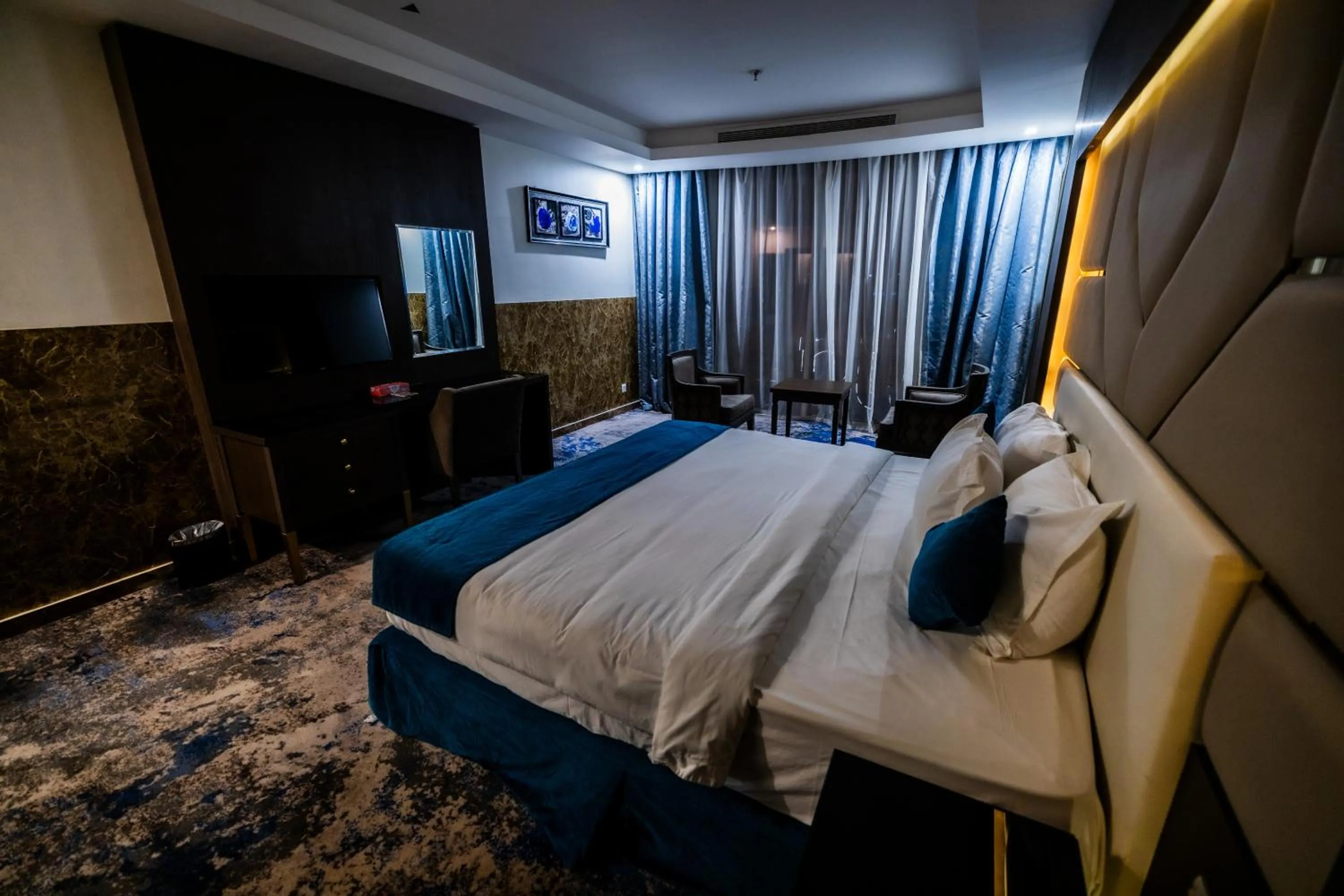 Mora Hotel By Pioneer