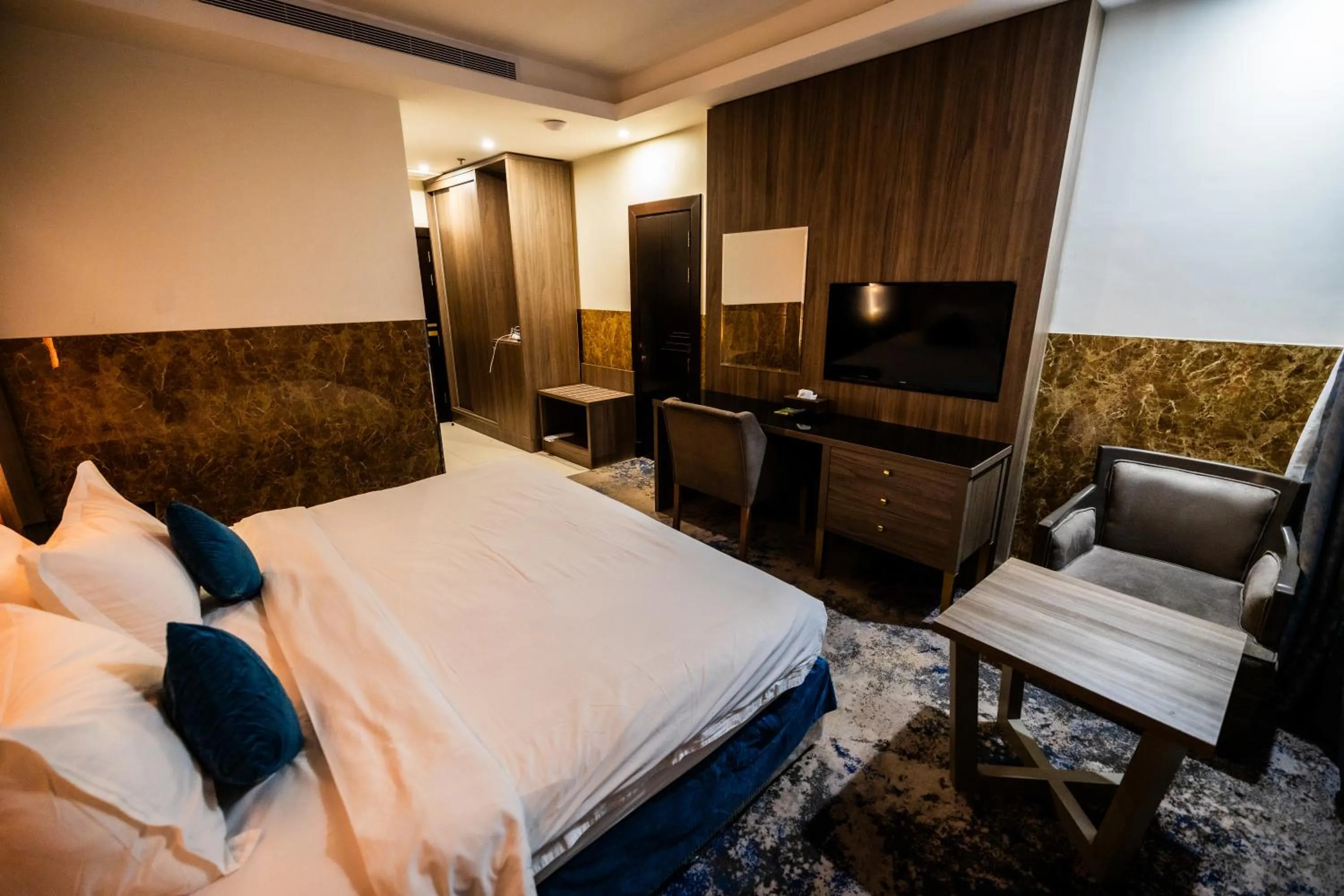 Mora Hotel By Pioneer