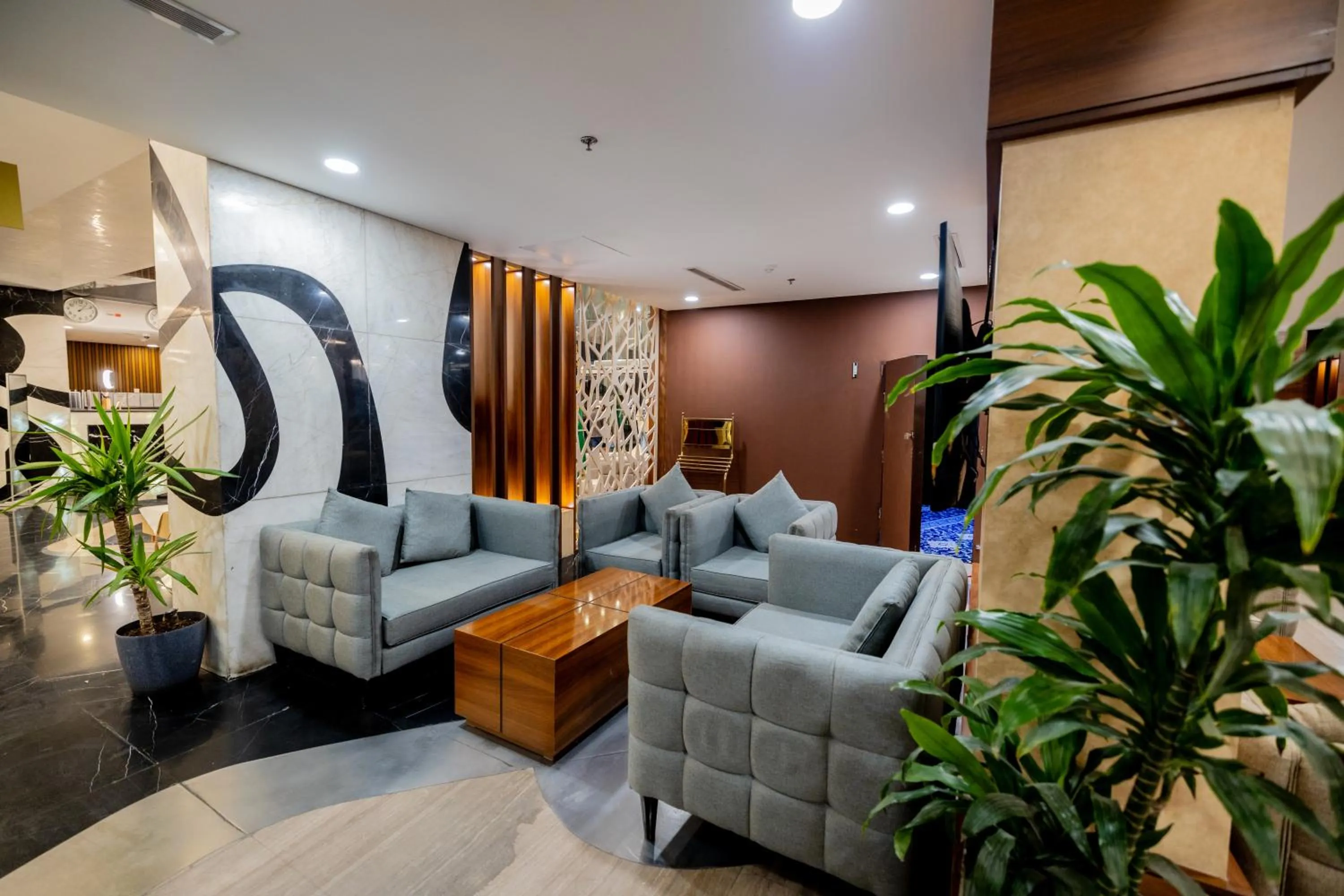 Mora Hotel By Pioneer