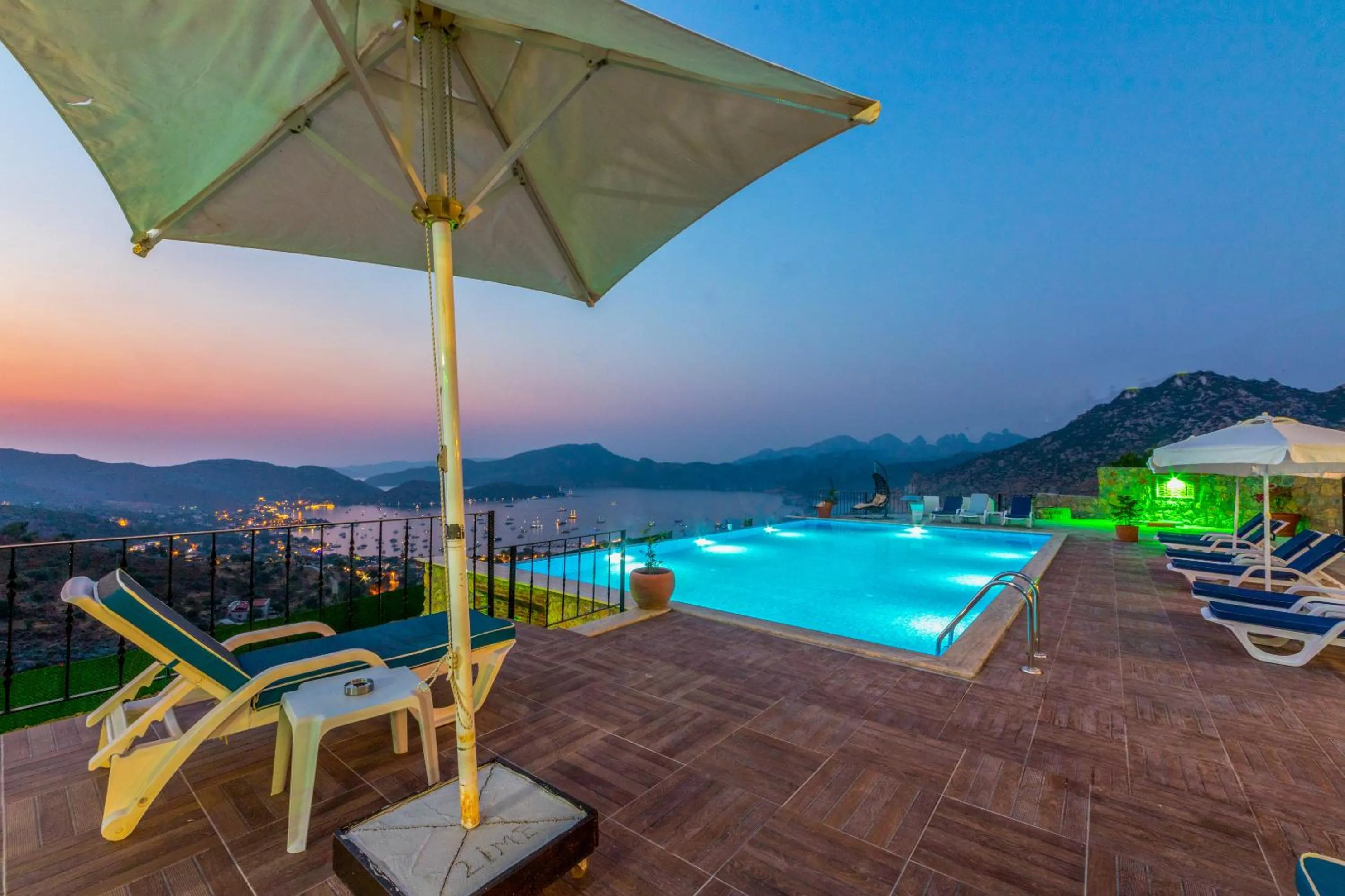 Pool view in Selimiye Lime Garden