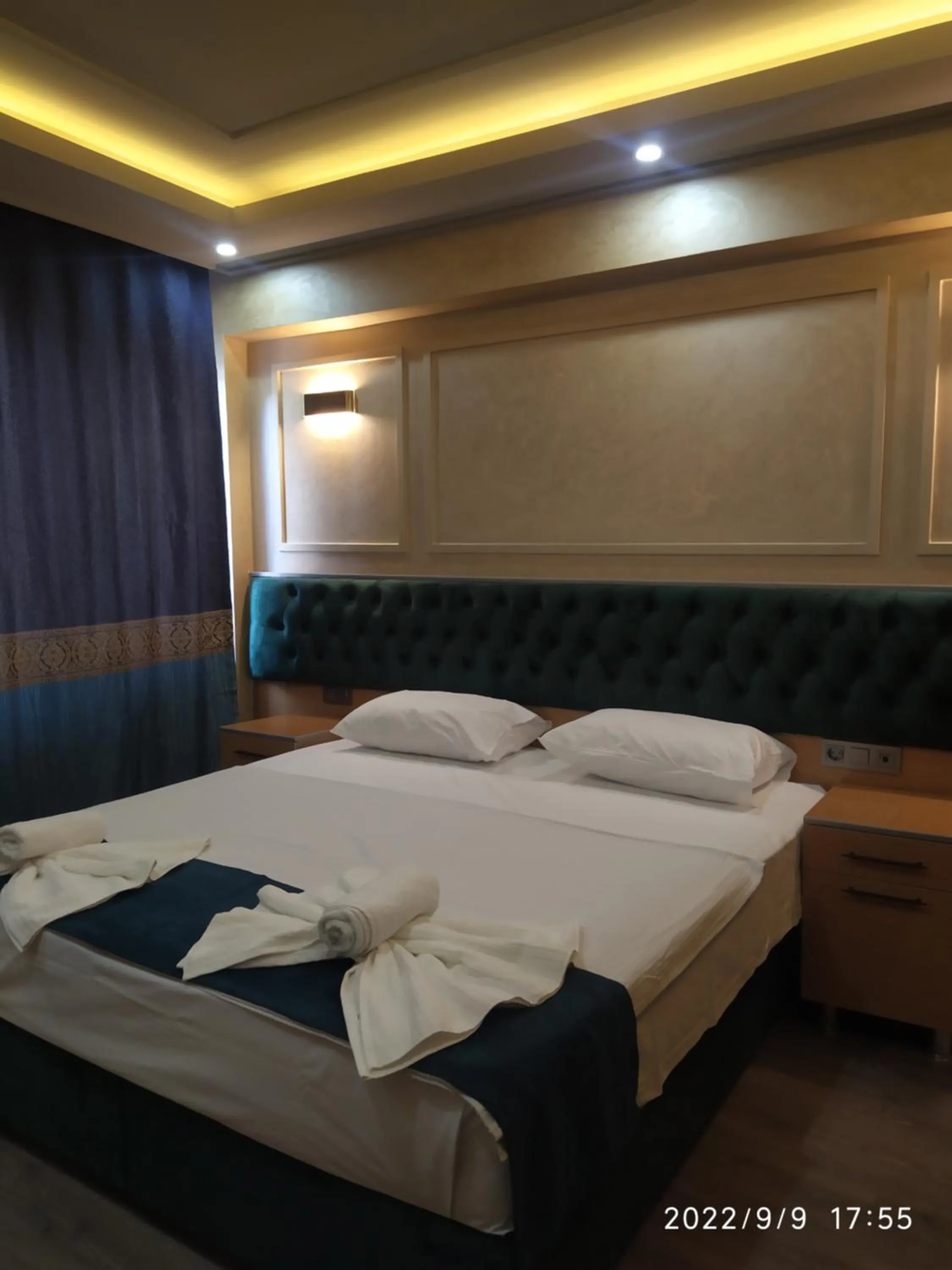 Bed in THE MOSS Hotel