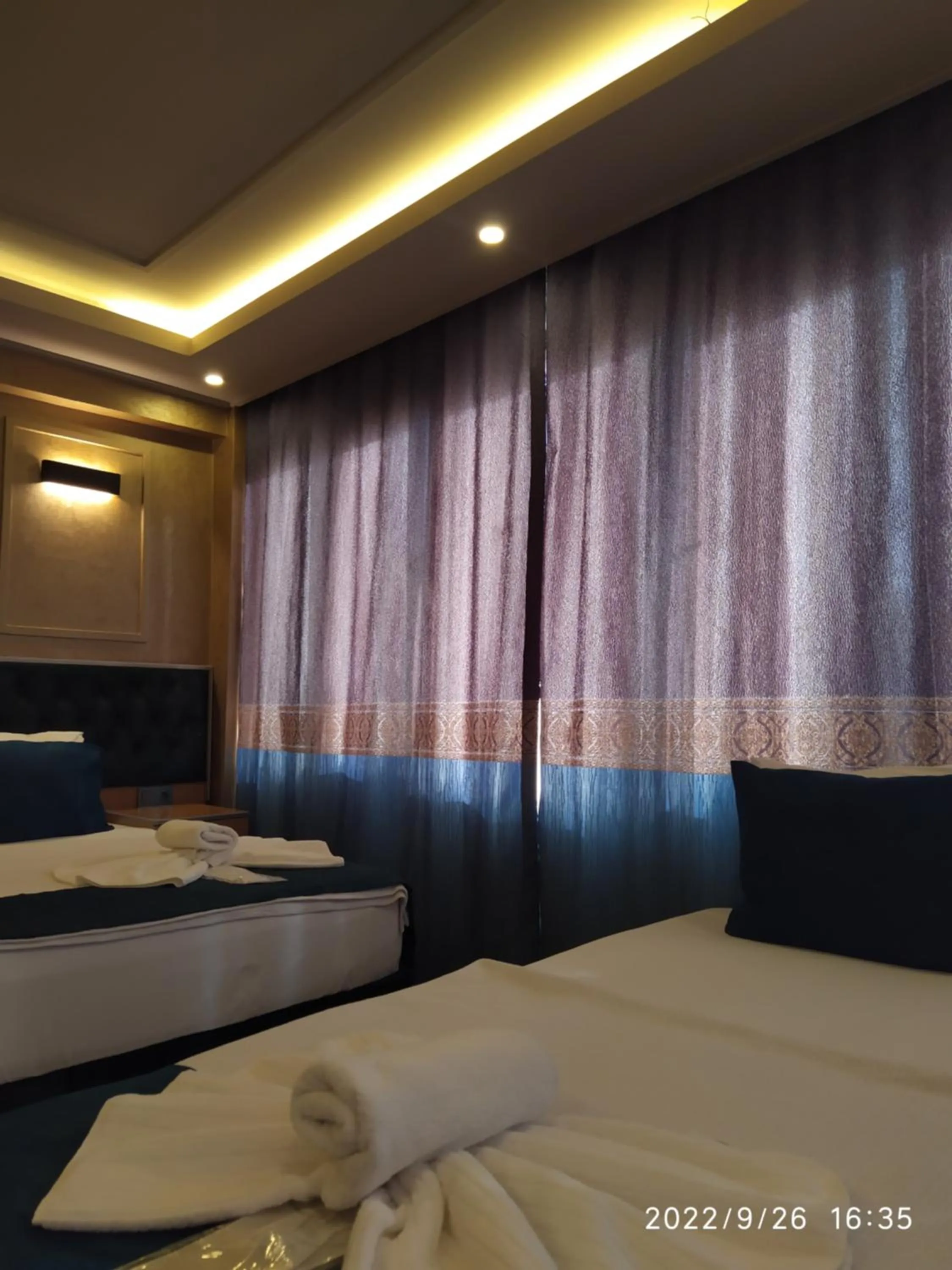 Bed in THE MOSS Hotel