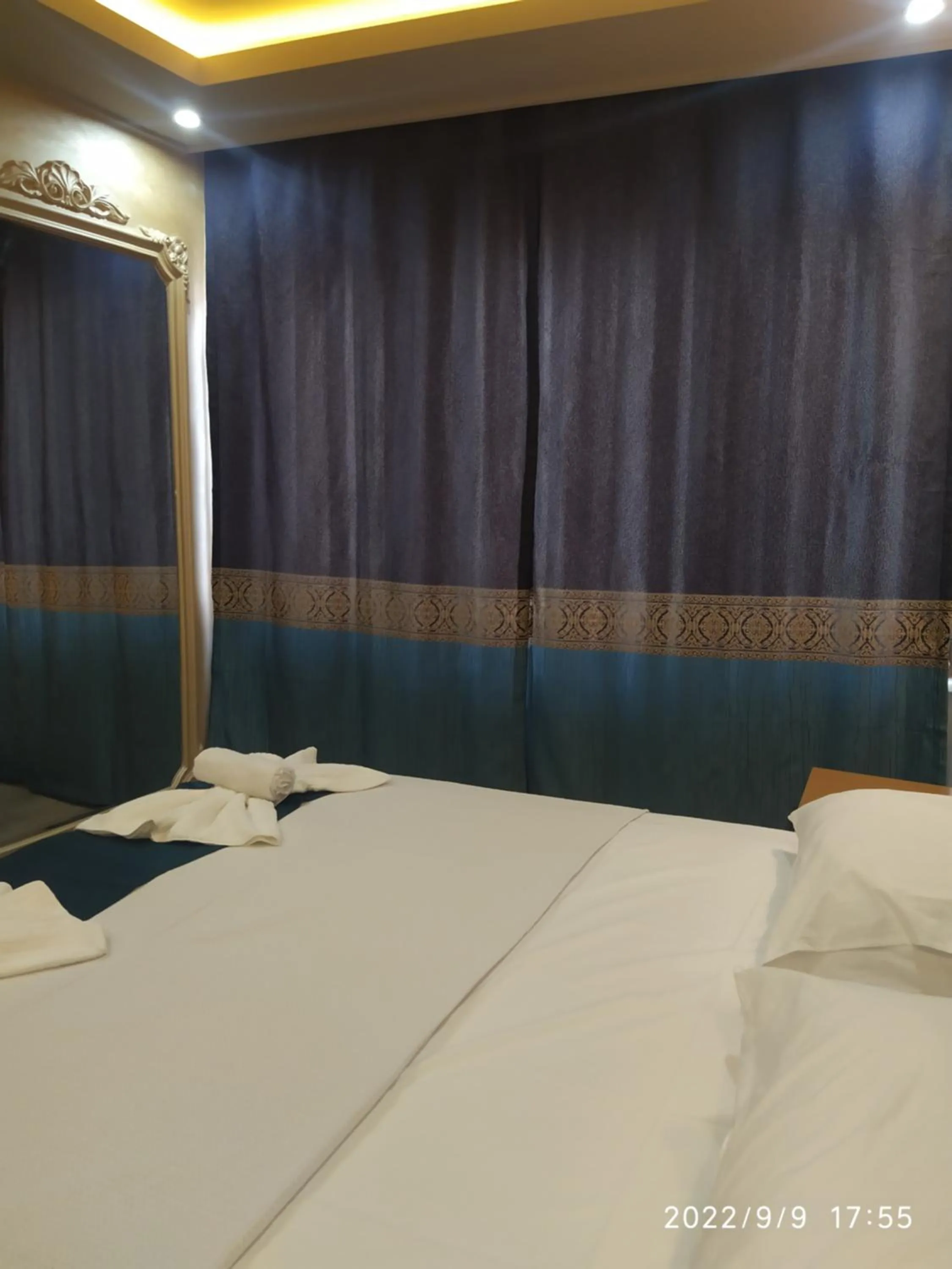 Bed in THE MOSS Hotel