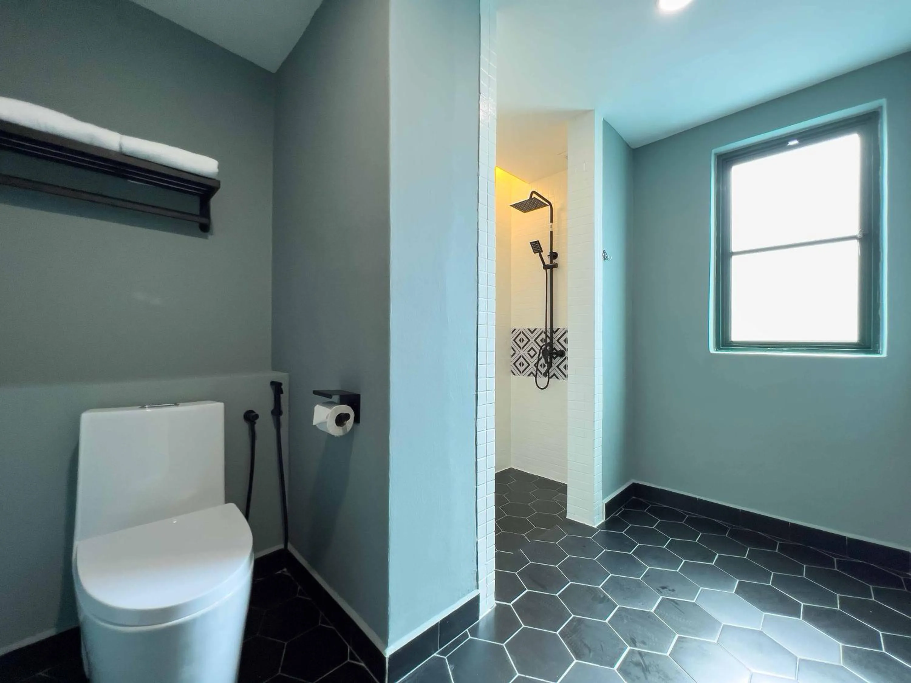 Toilet in Hotel Seri Costa