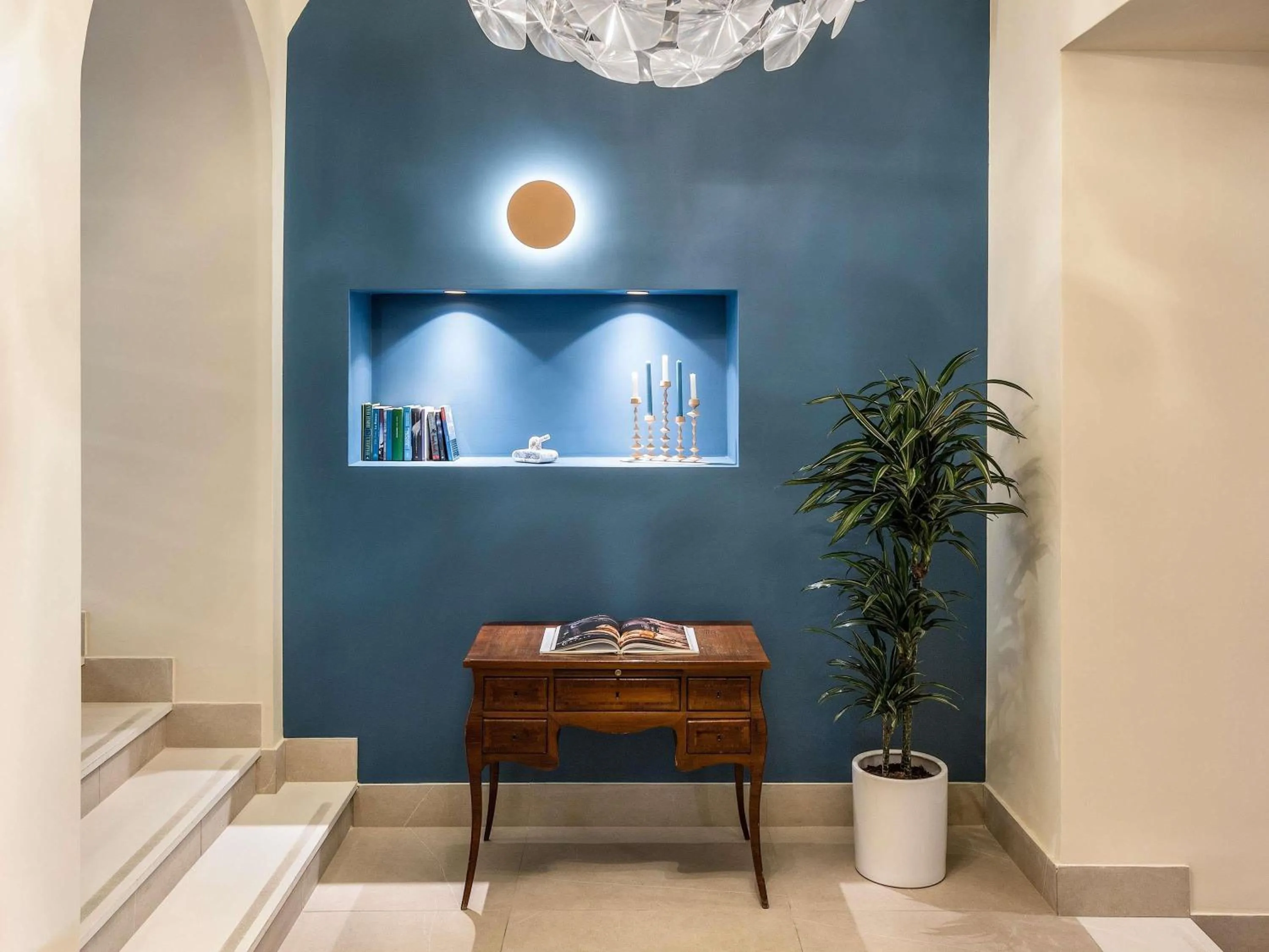 Property building in Mercure Napoli Centro Angioino