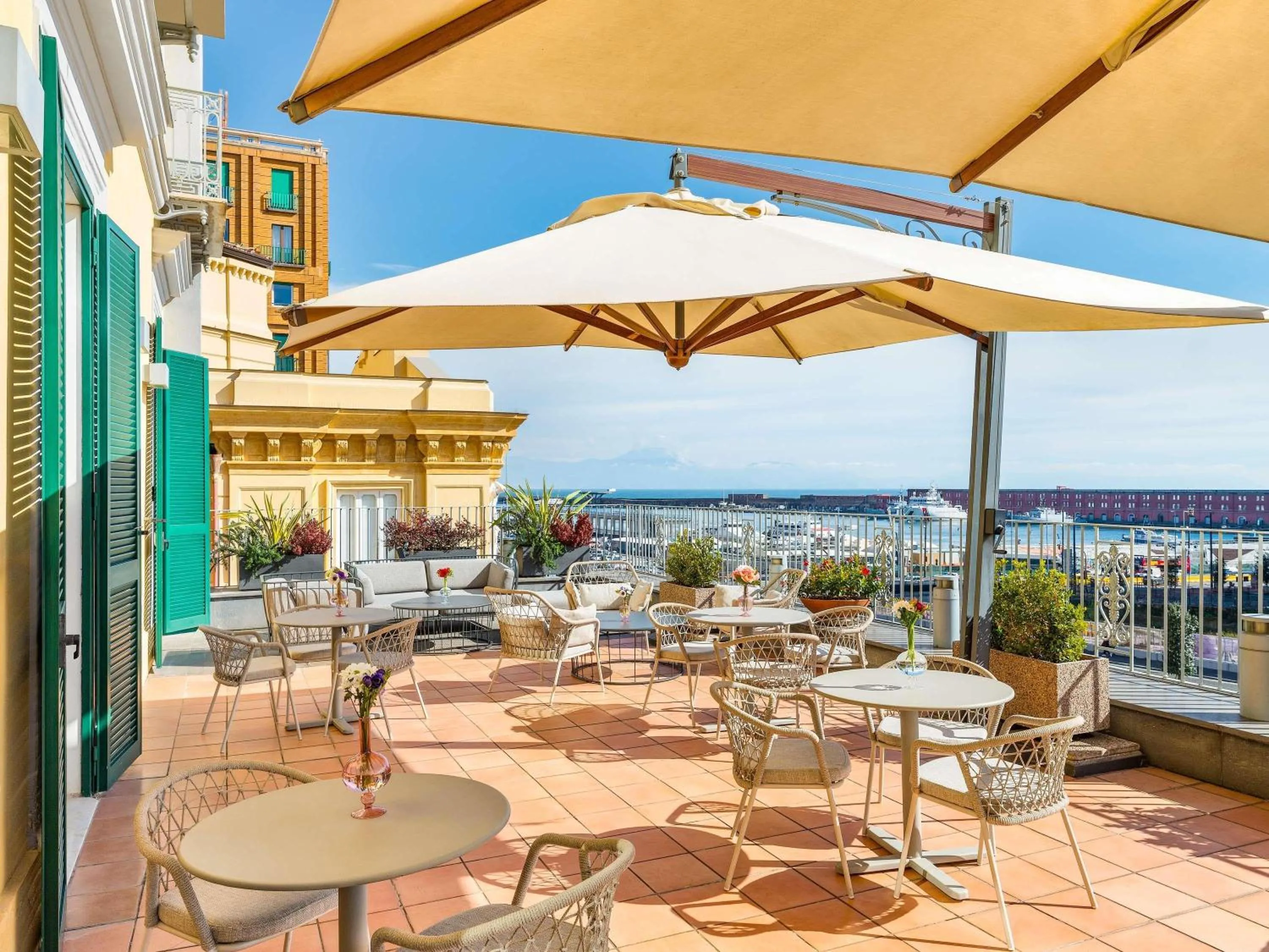 Breakfast in Mercure Napoli Centro Angioino