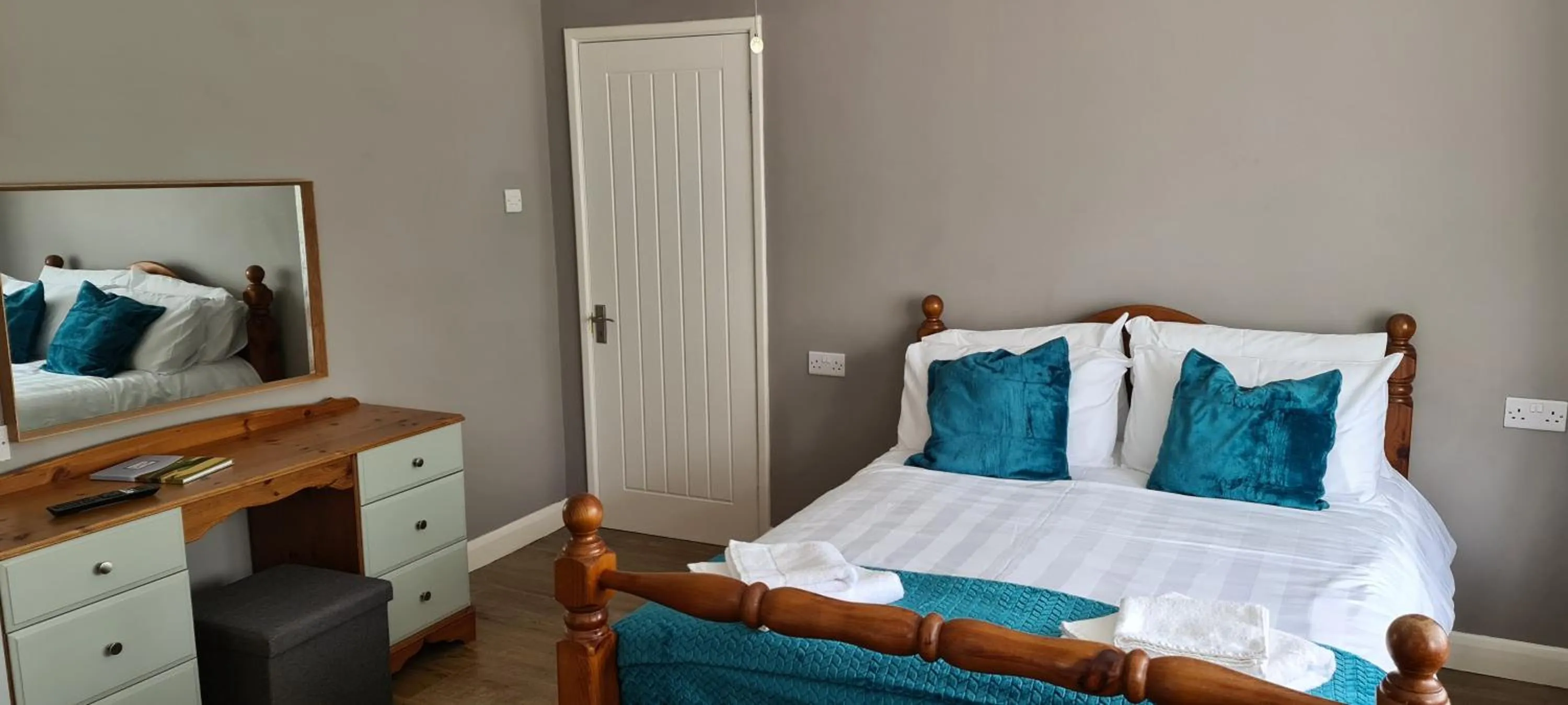 Bed in The Golf Studio Woodhall Spa