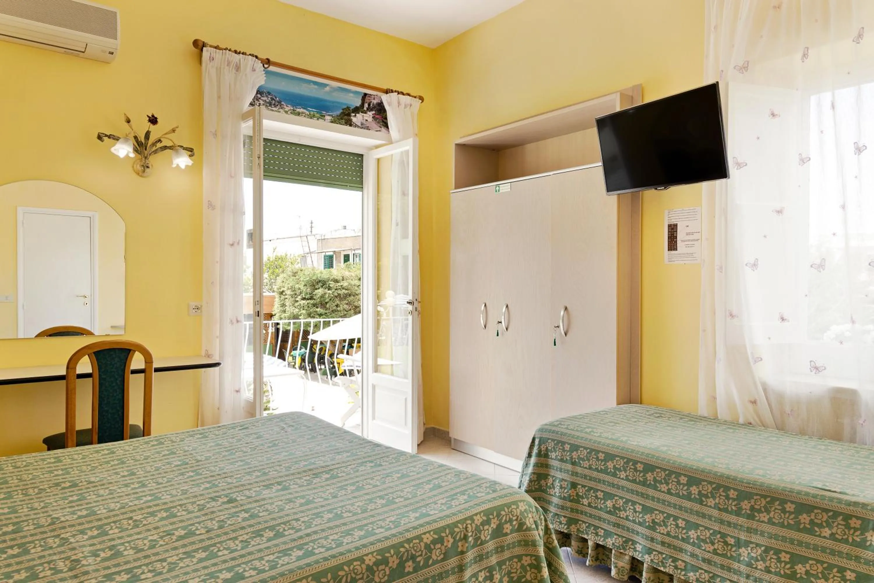 Bed in Hotel Carmencita