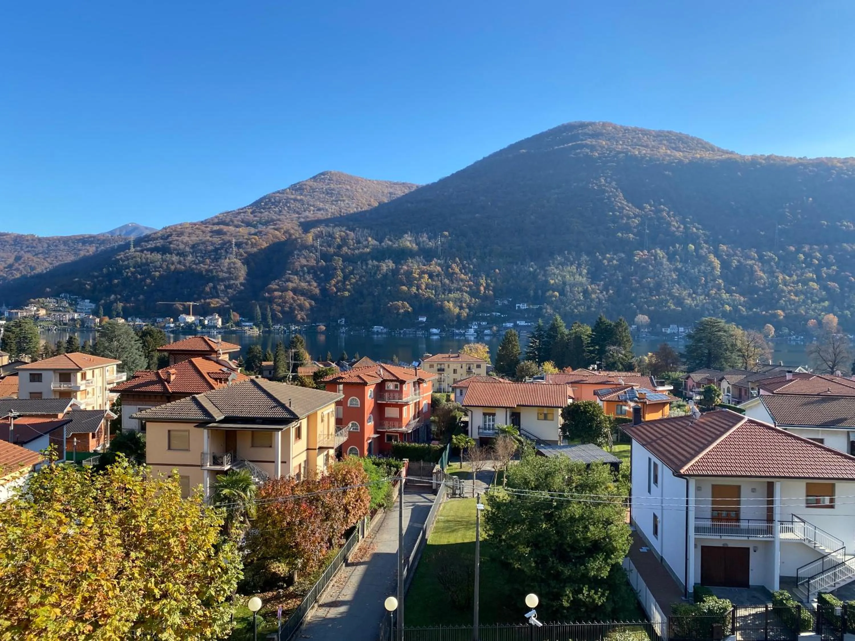 Day in Caroline Hotel