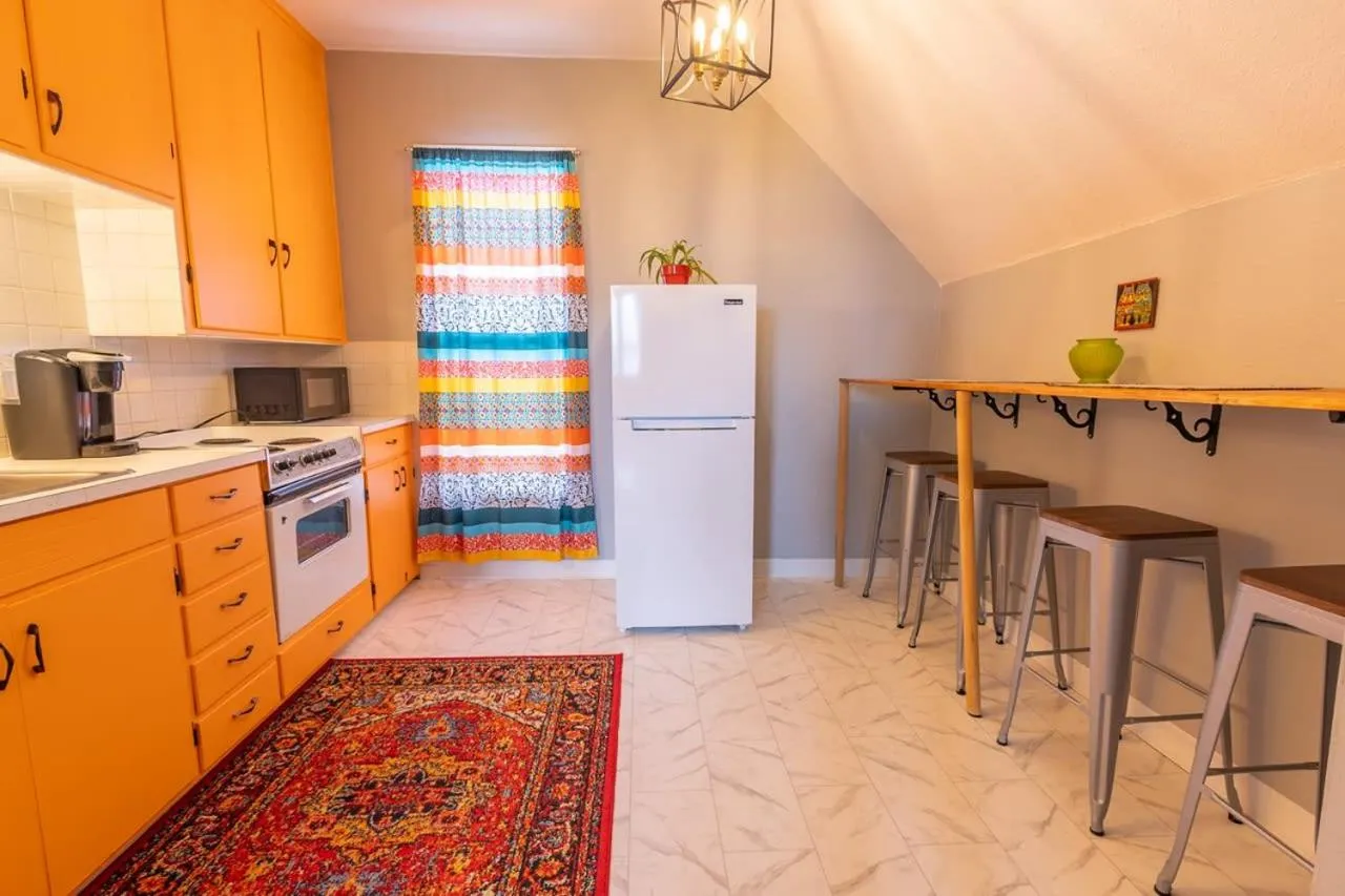 New Listing!! Bright Bohemian Stay