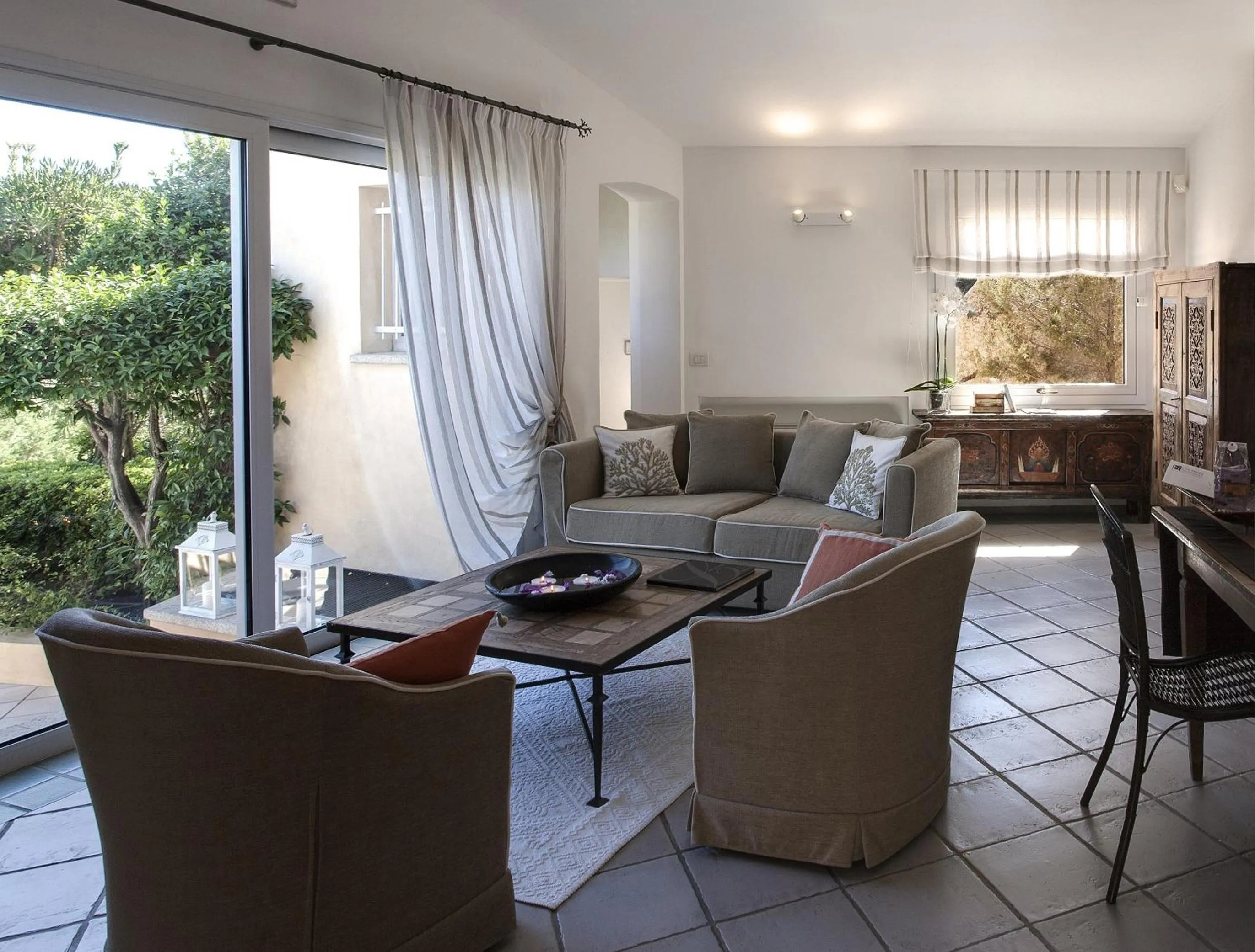 Living room in L'Ea Bianca Luxury Resort