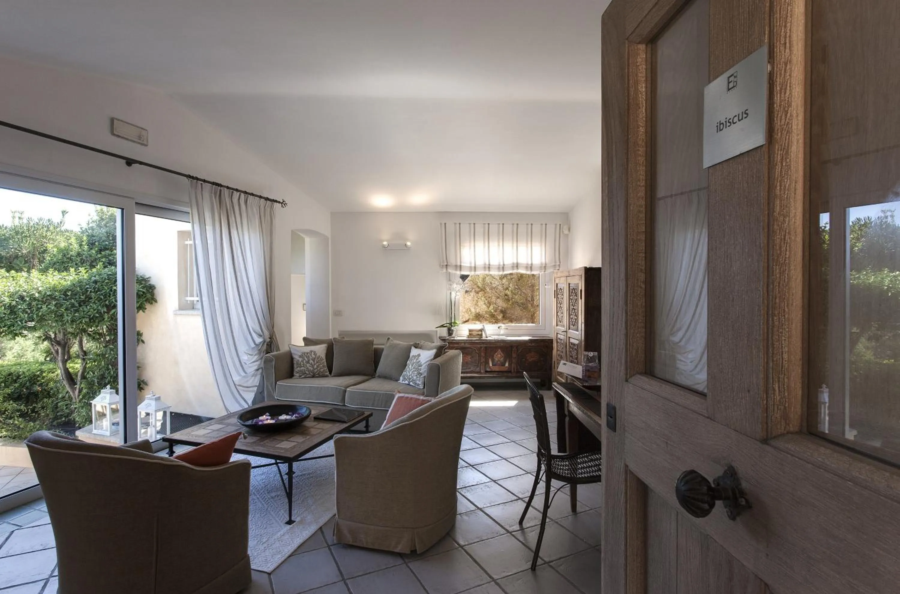 L'Ea Bianca Luxury Resort