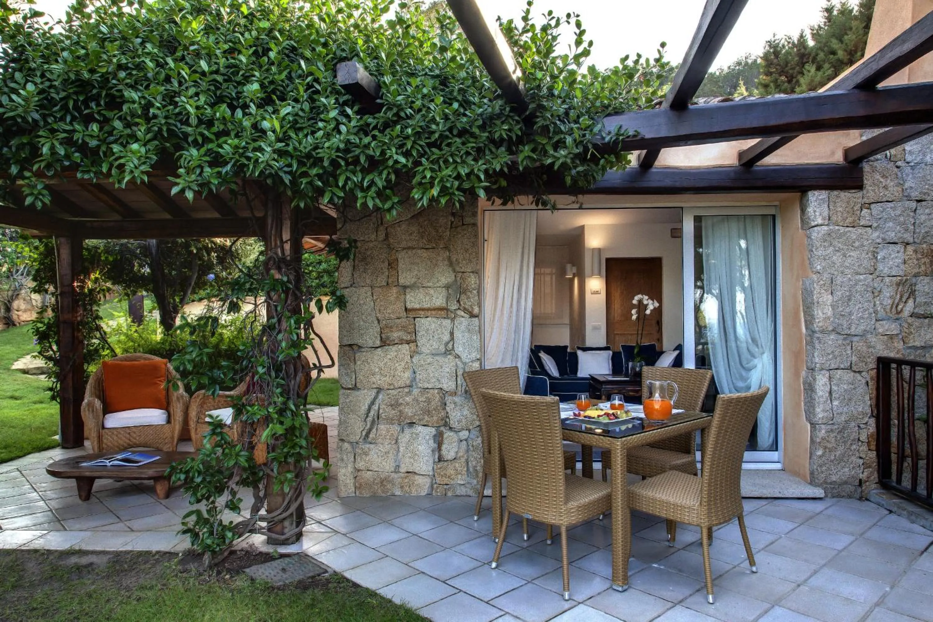 Balcony/Terrace in L'Ea Bianca Luxury Resort
