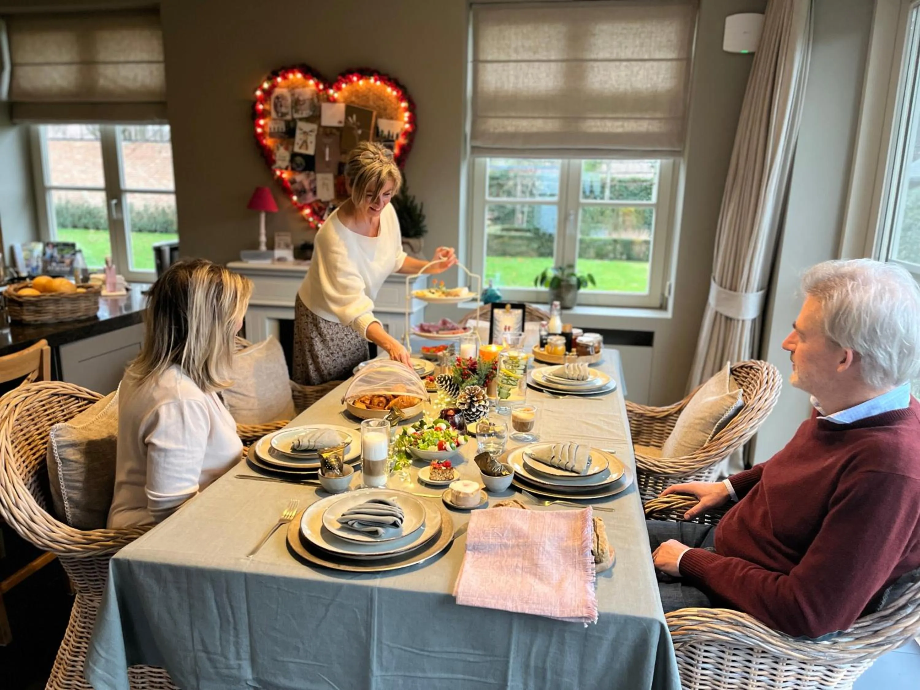 Food and drinks in B&B 't klein GELUK