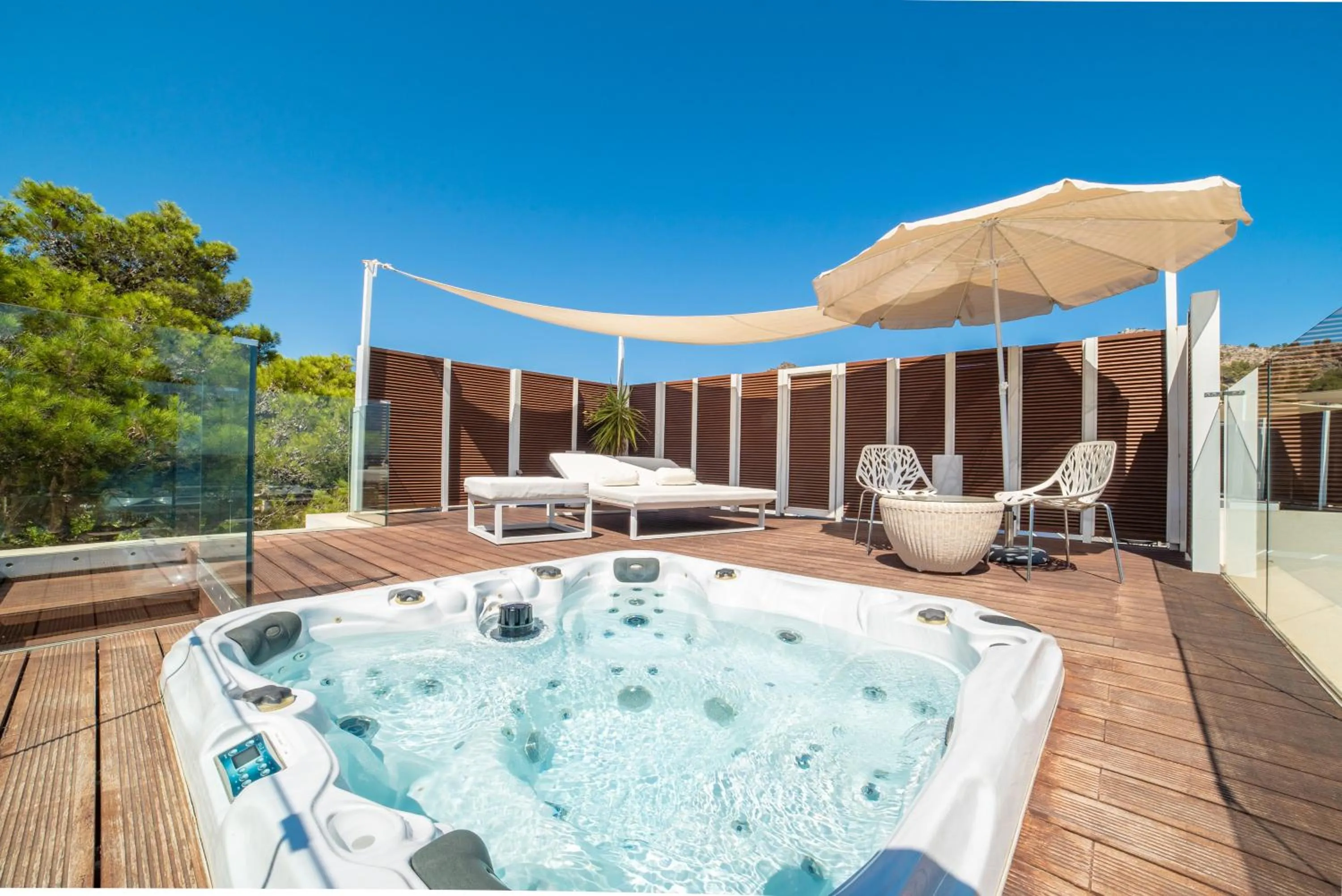 Hot Tub in Melbeach Hotel & Spa - Adults Only