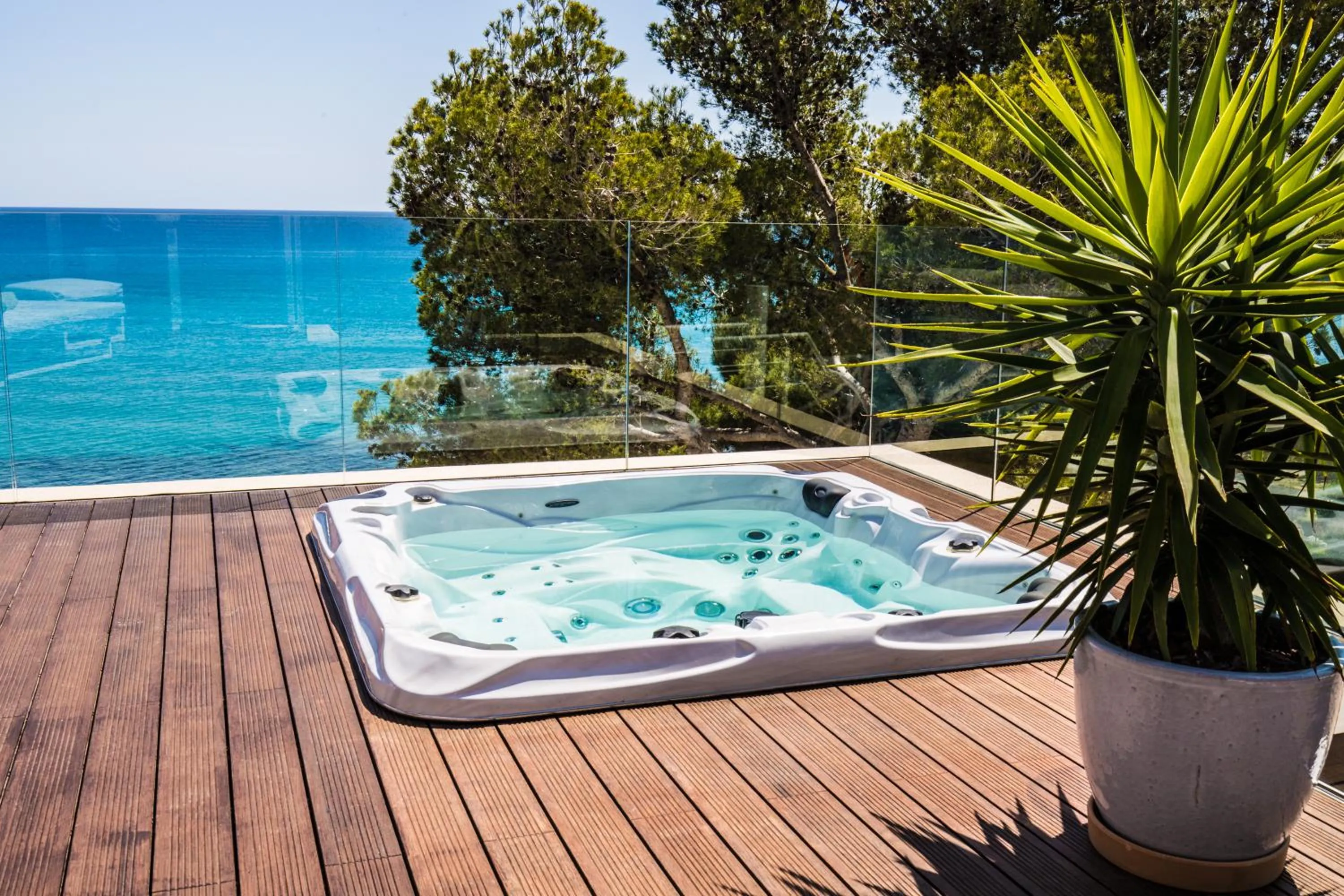 Hot Tub in Melbeach Hotel & Spa - Adults Only