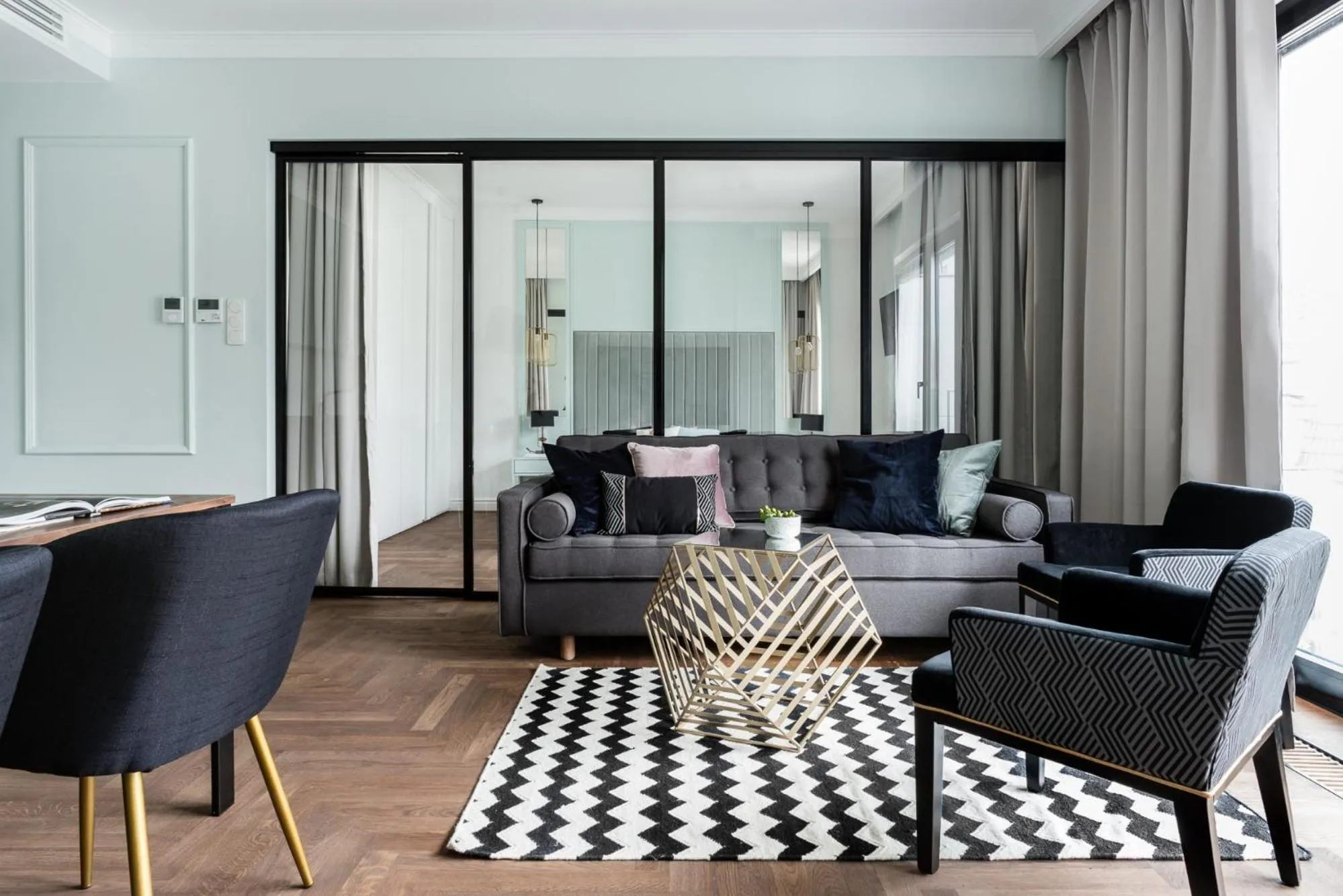 Grand Apartments