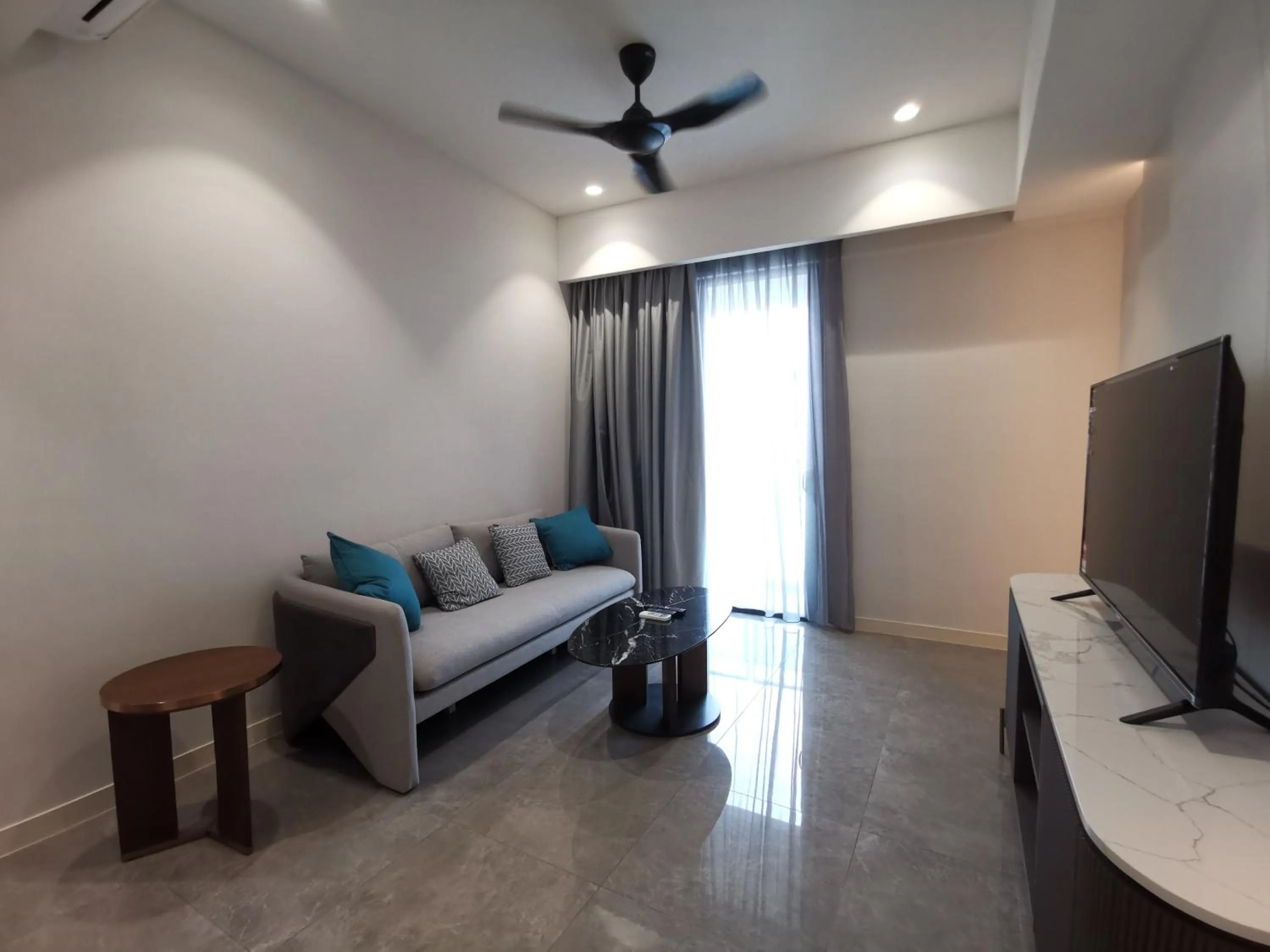 Bed in The Ooak Suites and Residence@ Kiara 163