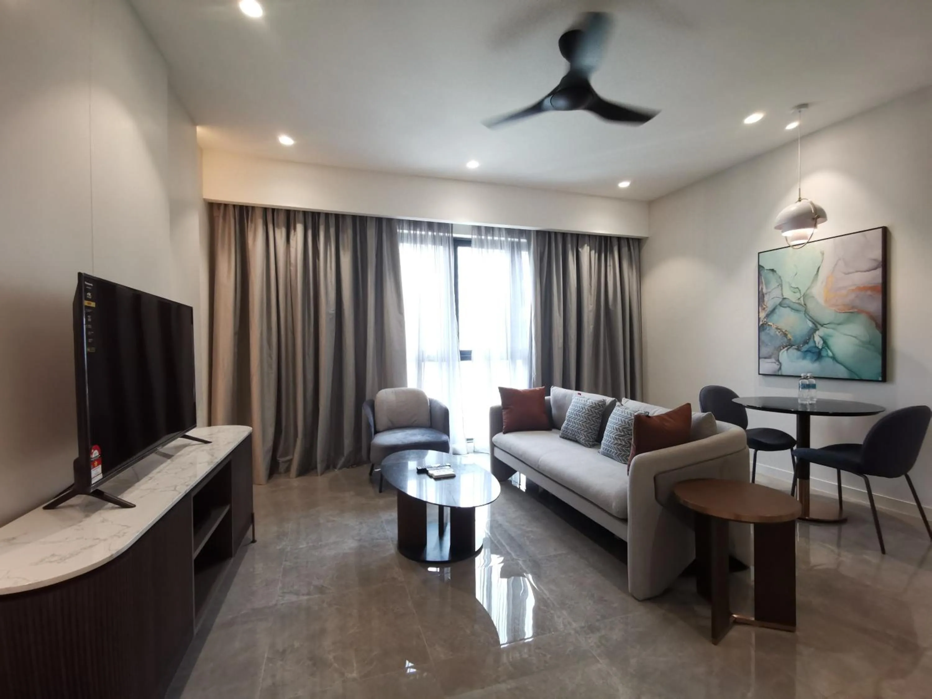 The Ooak Suites and Residence@ Kiara 163