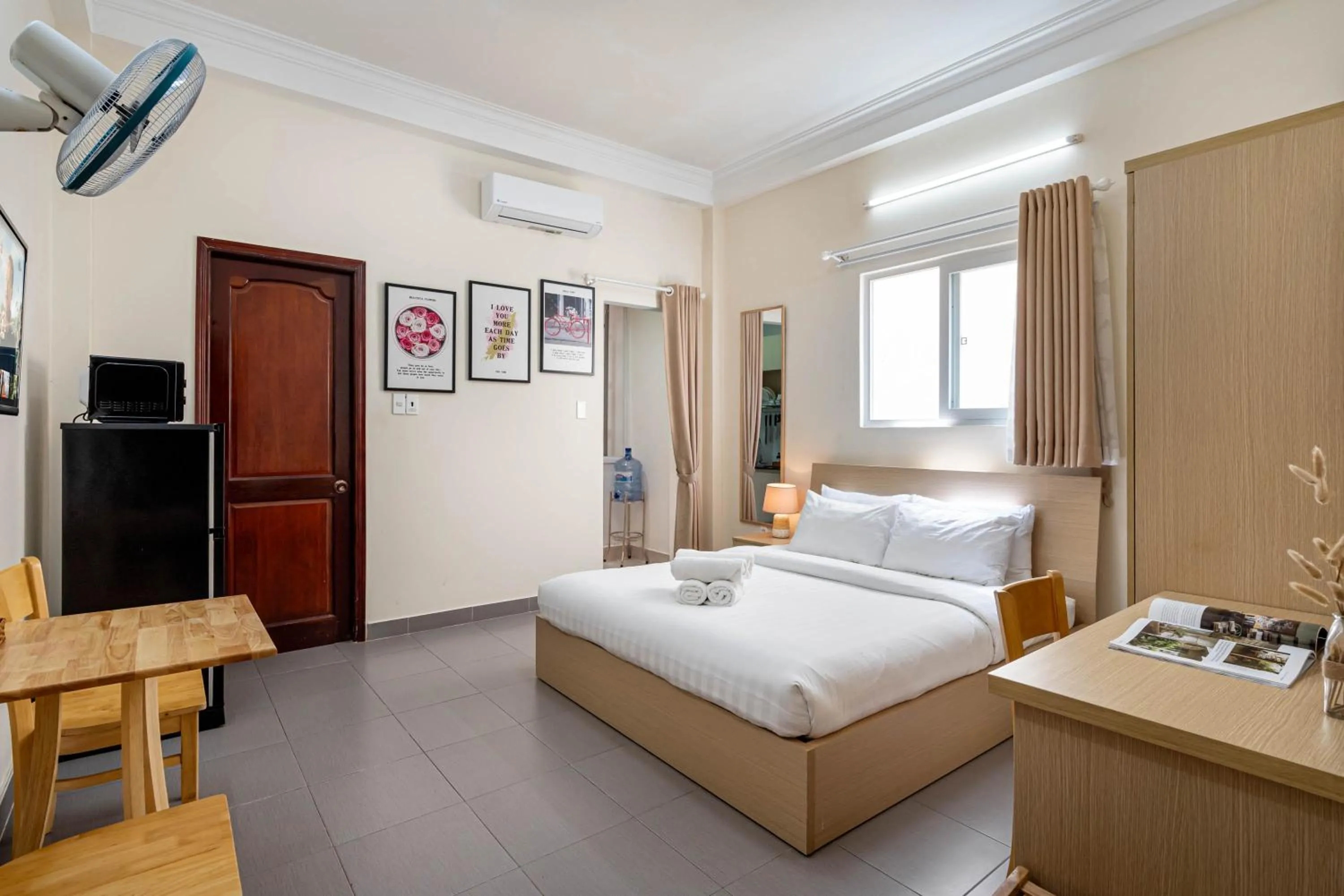 Photo of the whole room, Bed in We Home Nguyen Trai