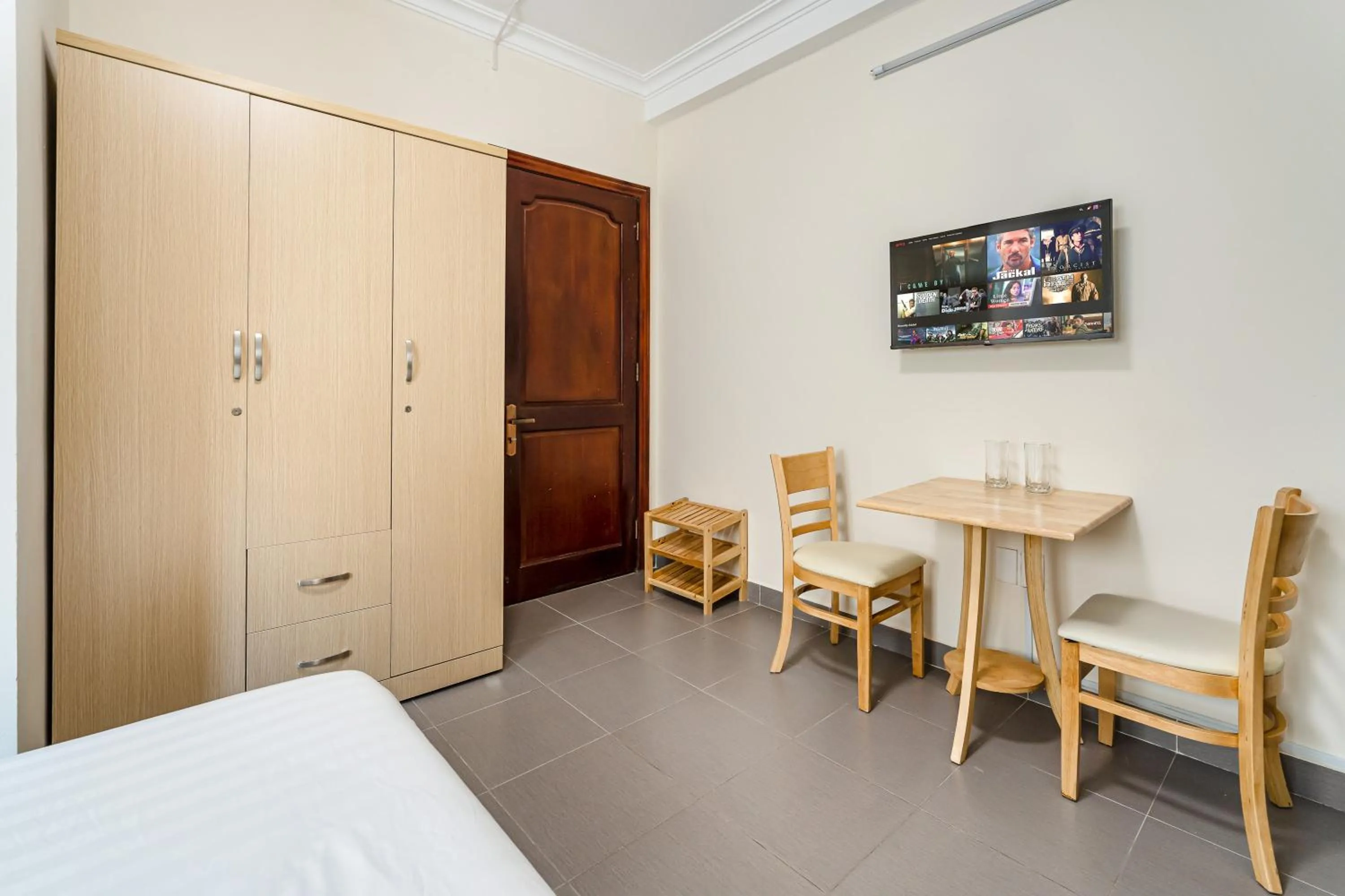 Property building, Bed in We Home Nguyen Trai