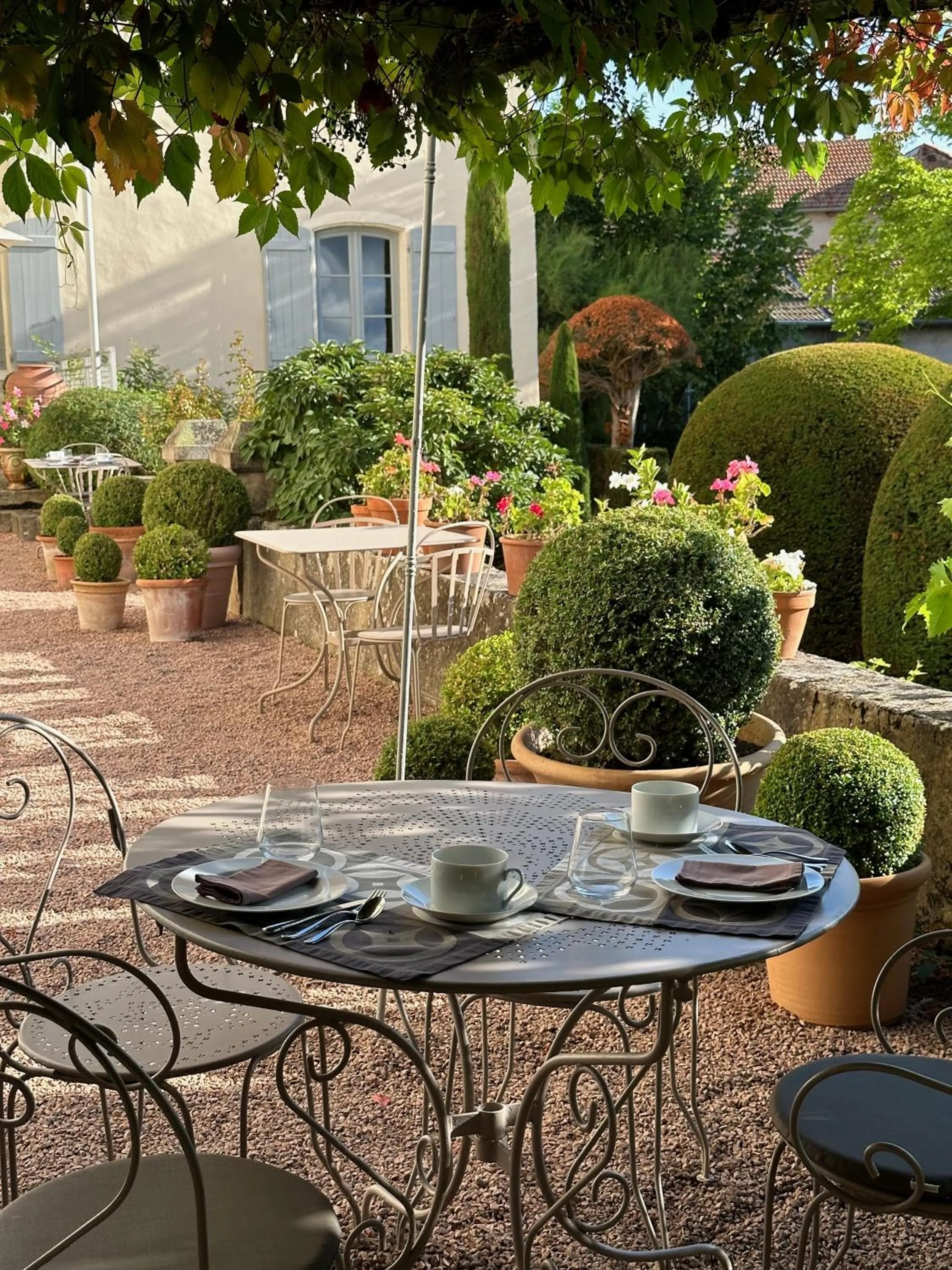 Patio in Demeure Bouquet