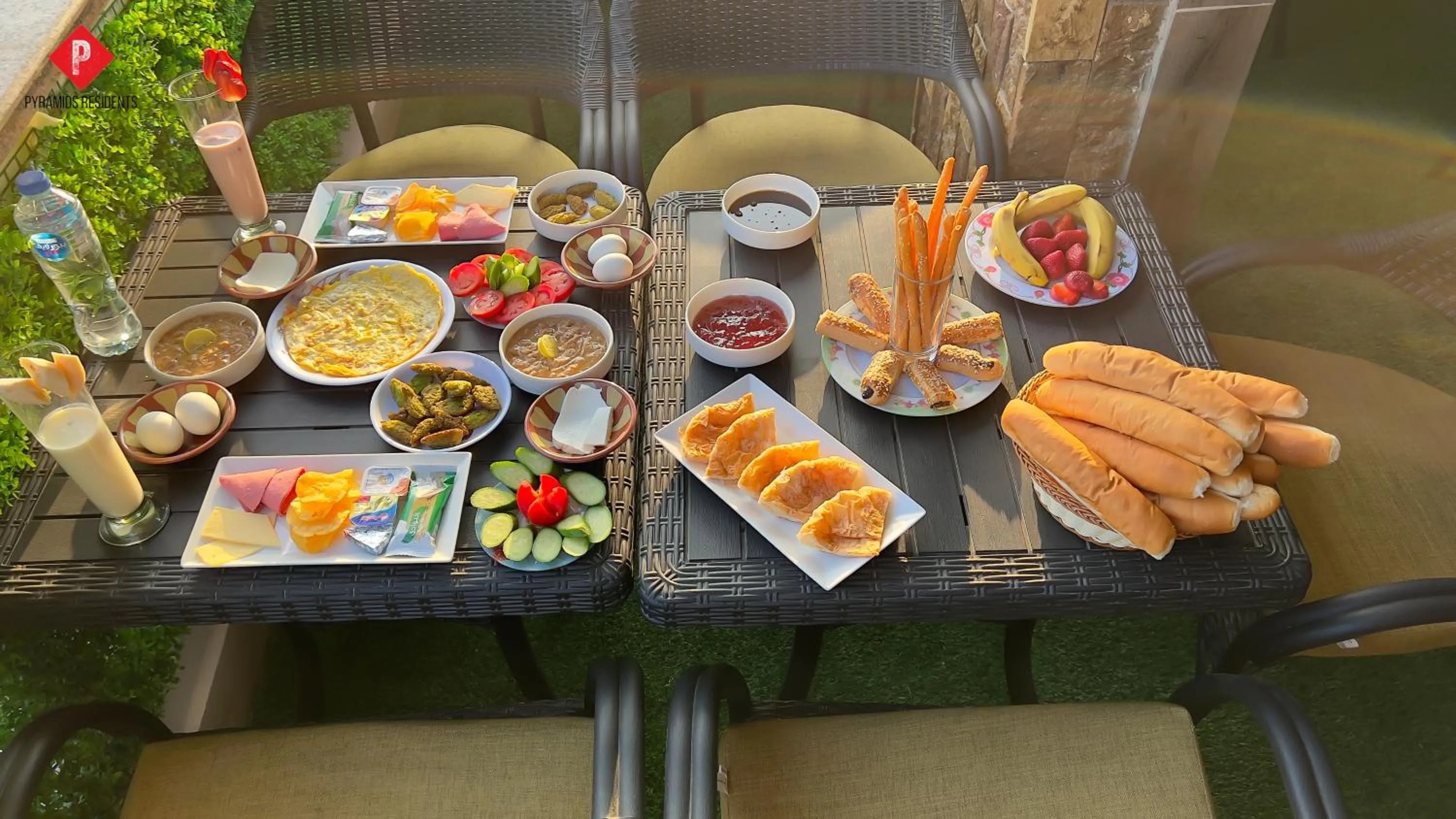 Breakfast in Pyramids View Guest House