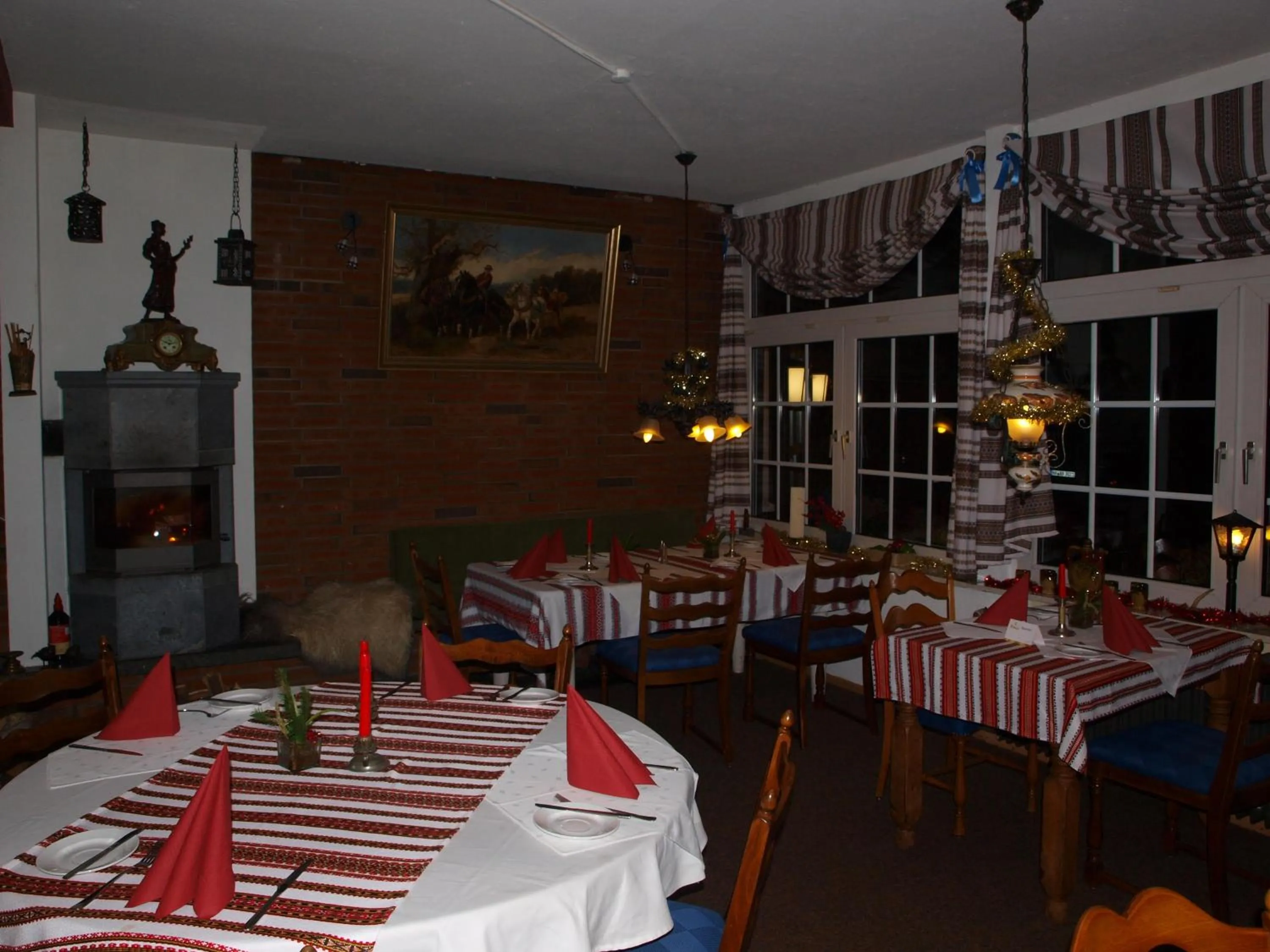 Restaurant/places to eat in Waldhotel Lemberg