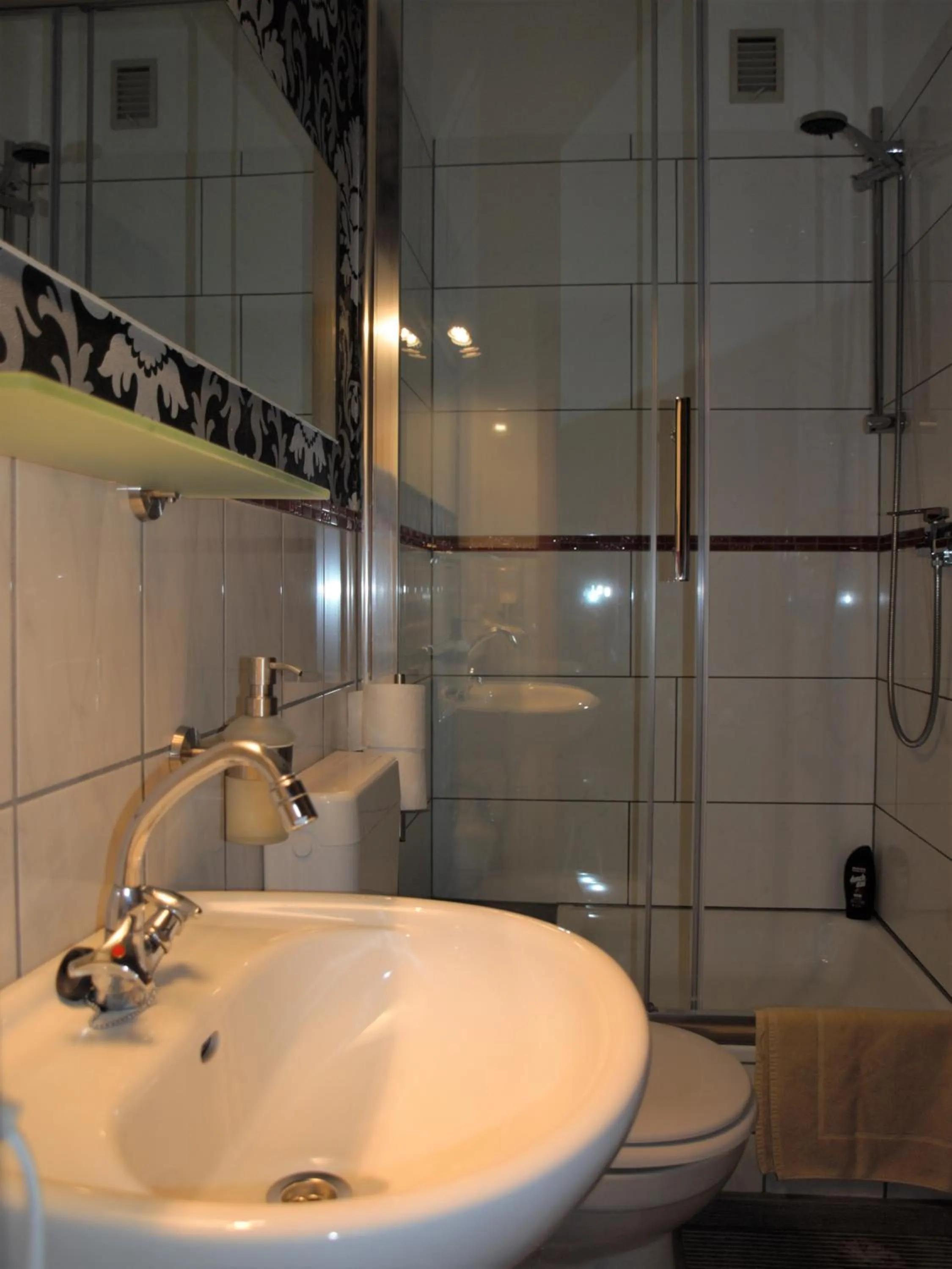 Bathroom in Waldhotel Lemberg