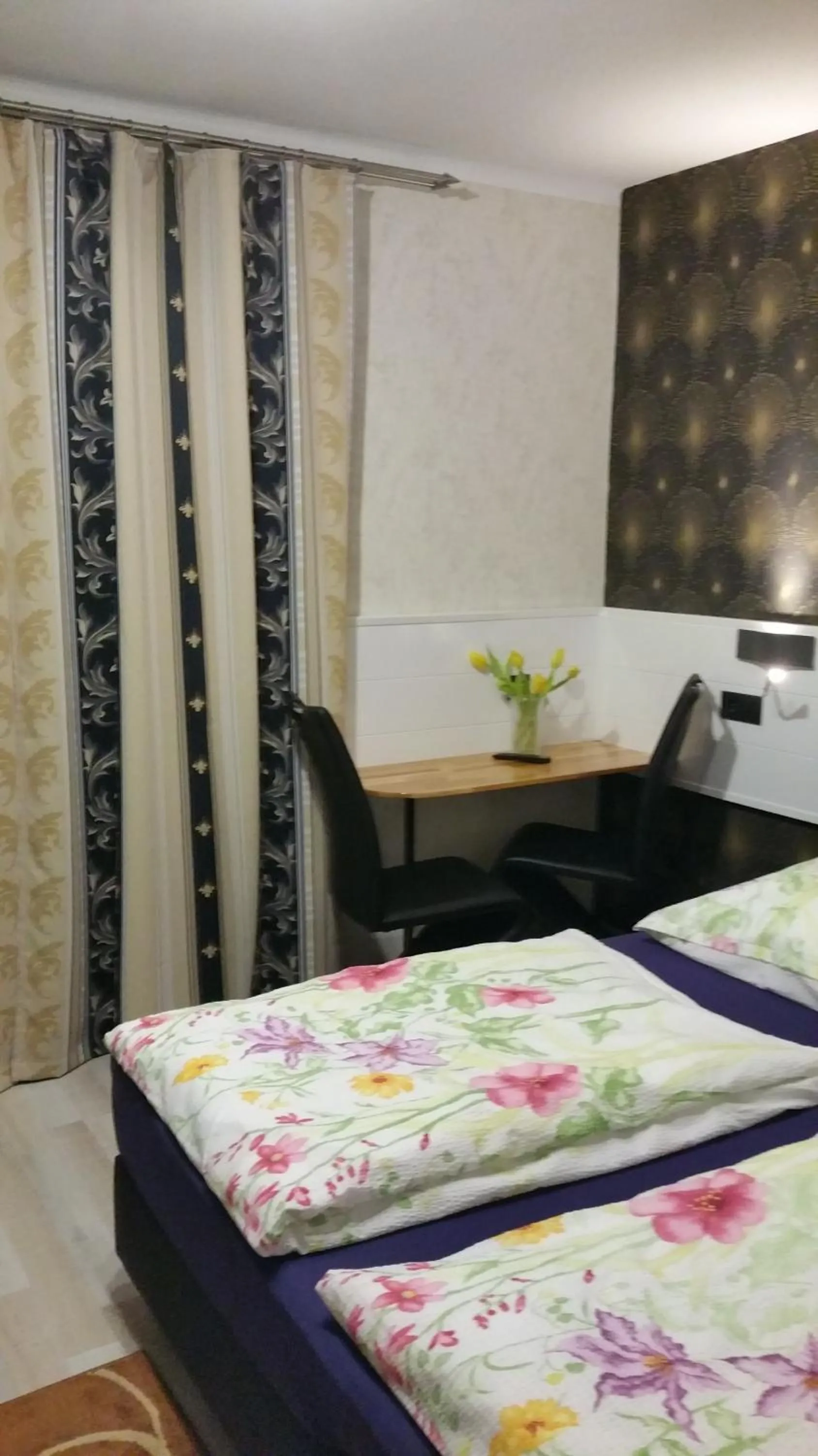 Decorative detail, Bed in Waldhotel Lemberg