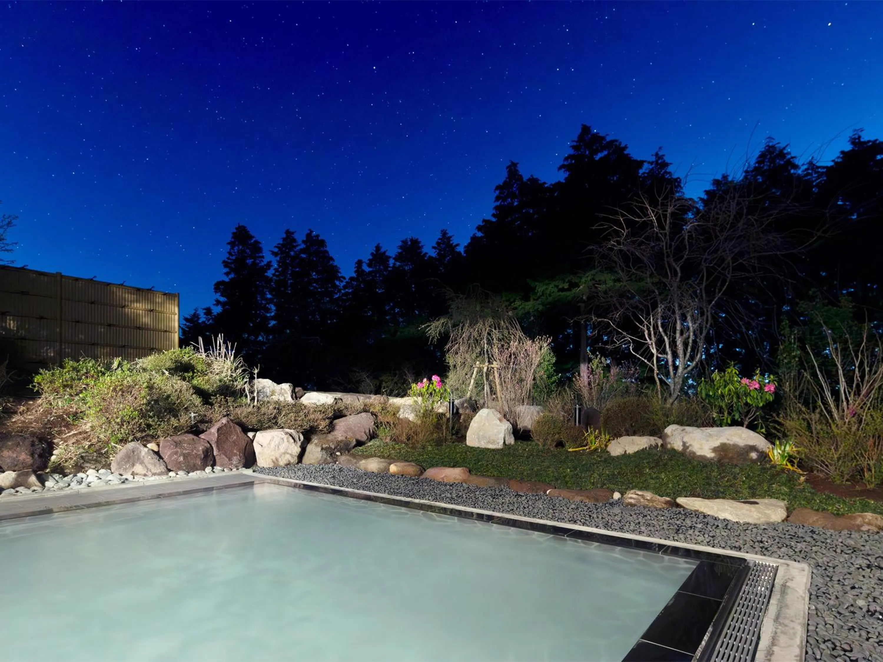 Open Air Bath in Hakone Yunohana Prince Hotel