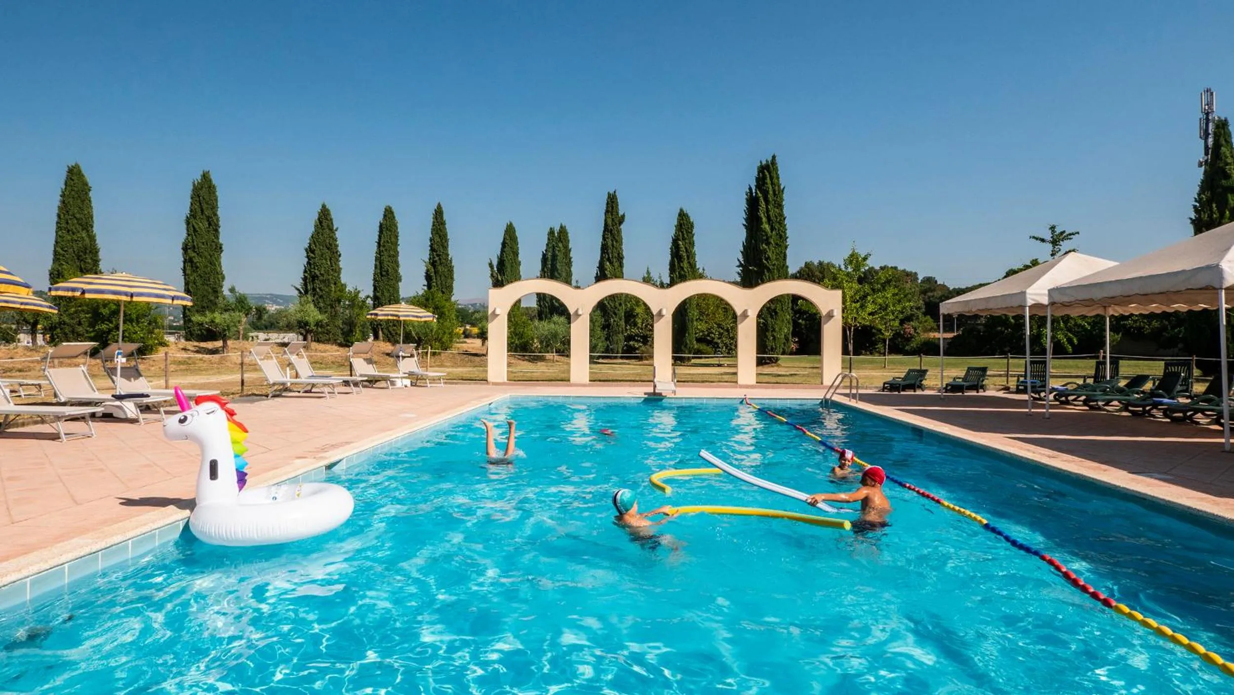 Pool view in Hotel Vega Perugia
