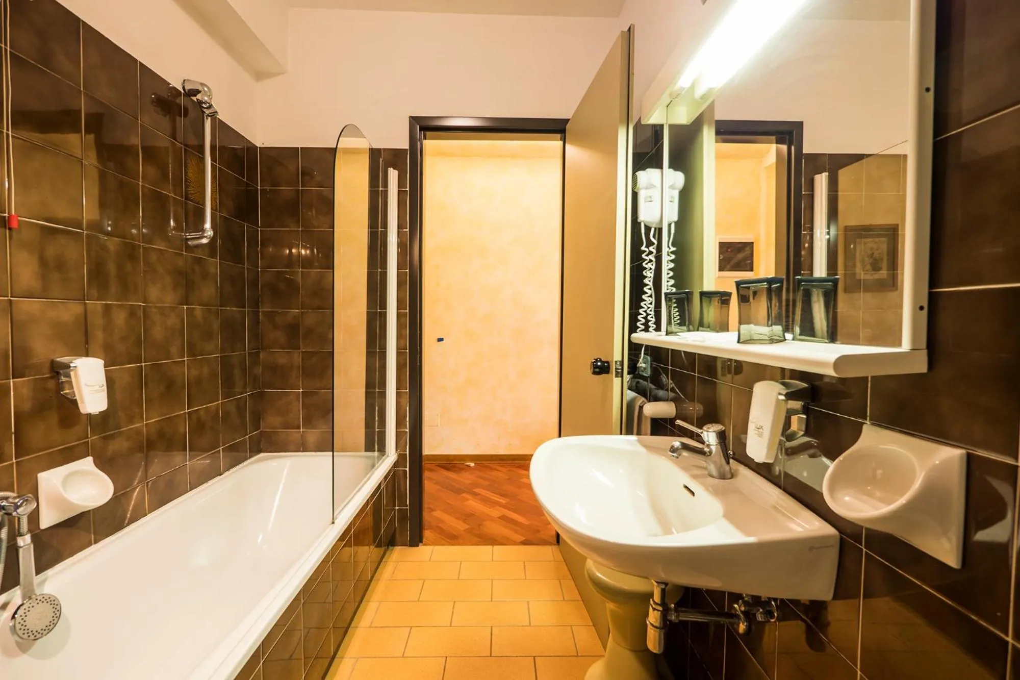 Bathroom in Hotel Vega Perugia