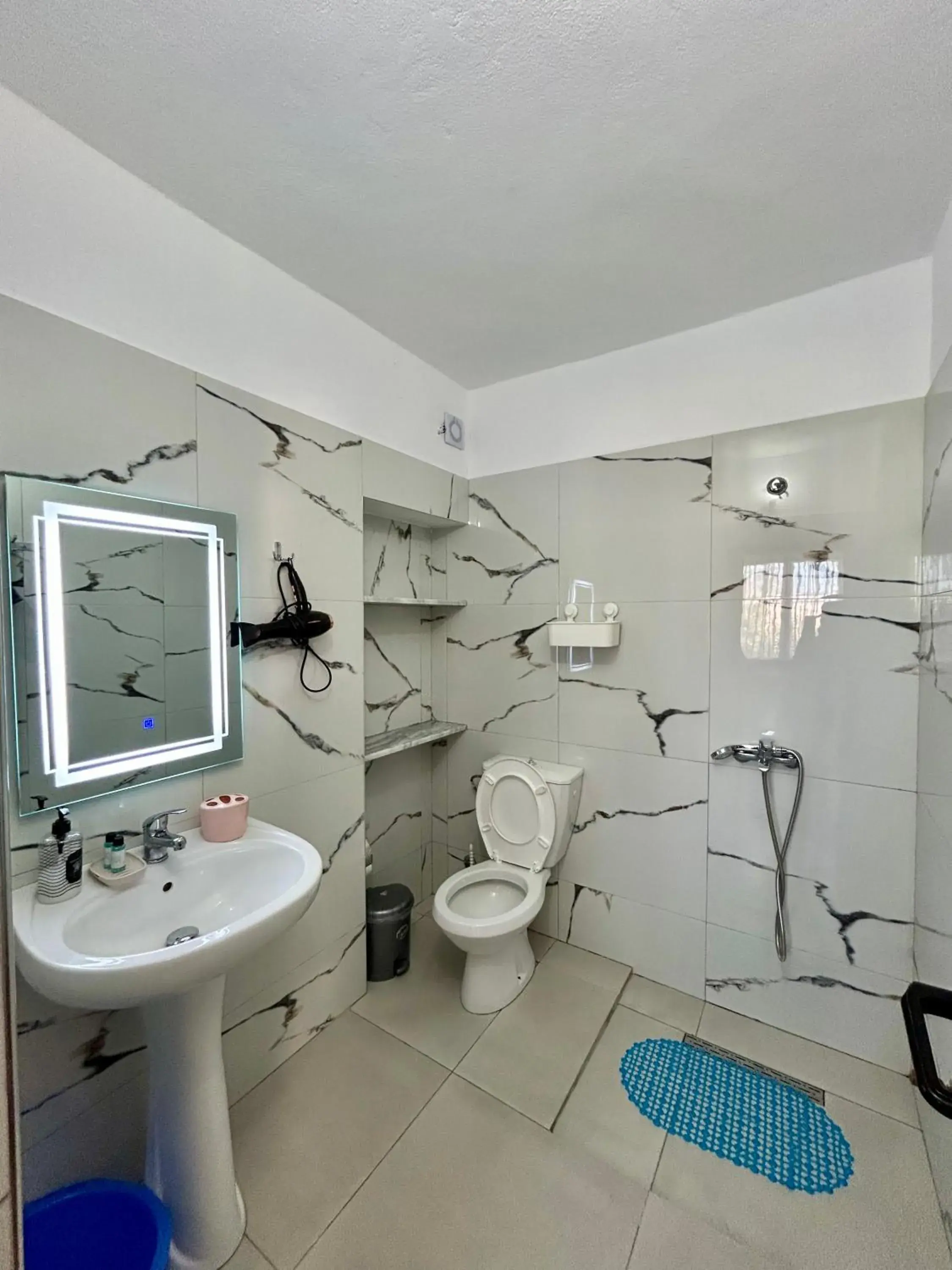 Deluxe Double Room in Petrefi Apartments Deluxe Double Room in Petrefi Apartments