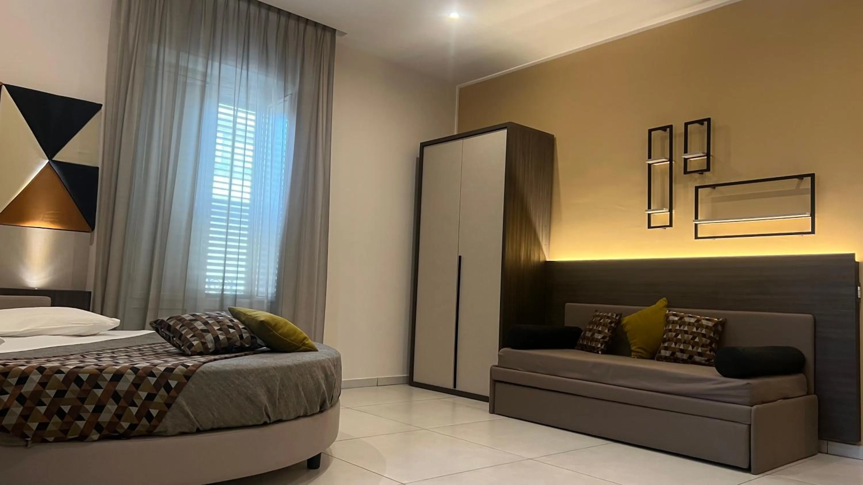 Bedroom, Bed in Hotel Tonic