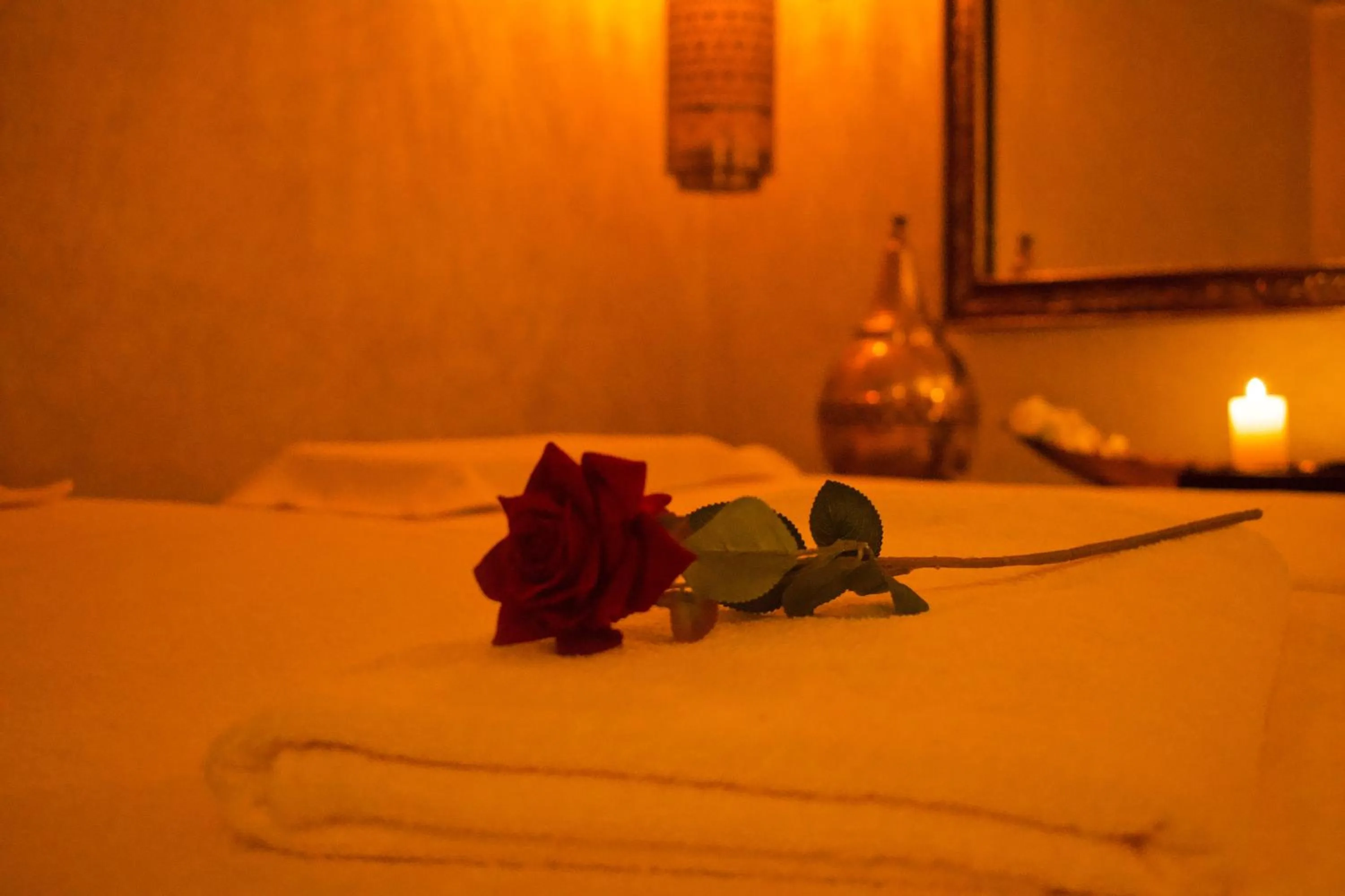Massage, Bed in Perlekech Riad & Spa