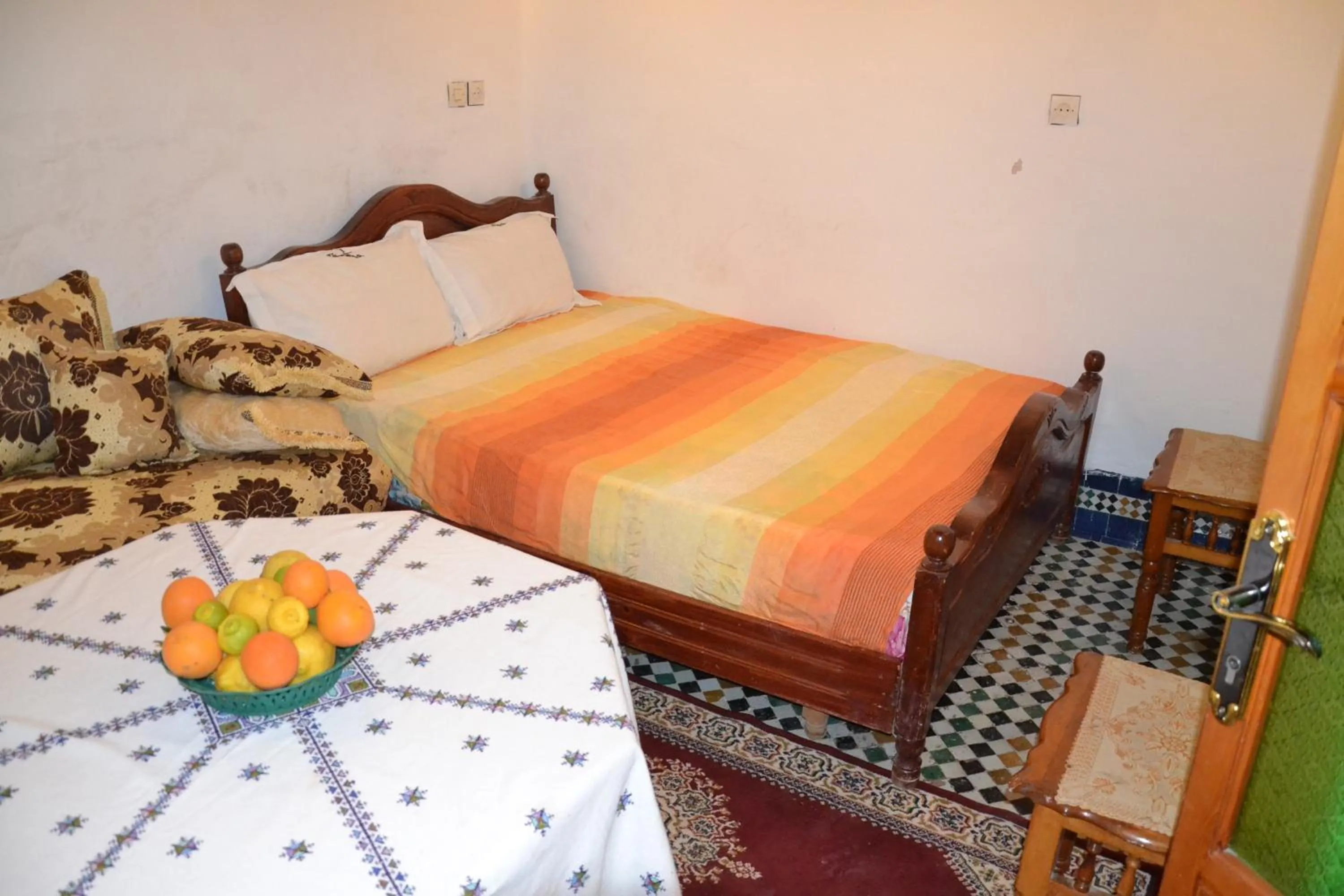 Riad asmae moustakim