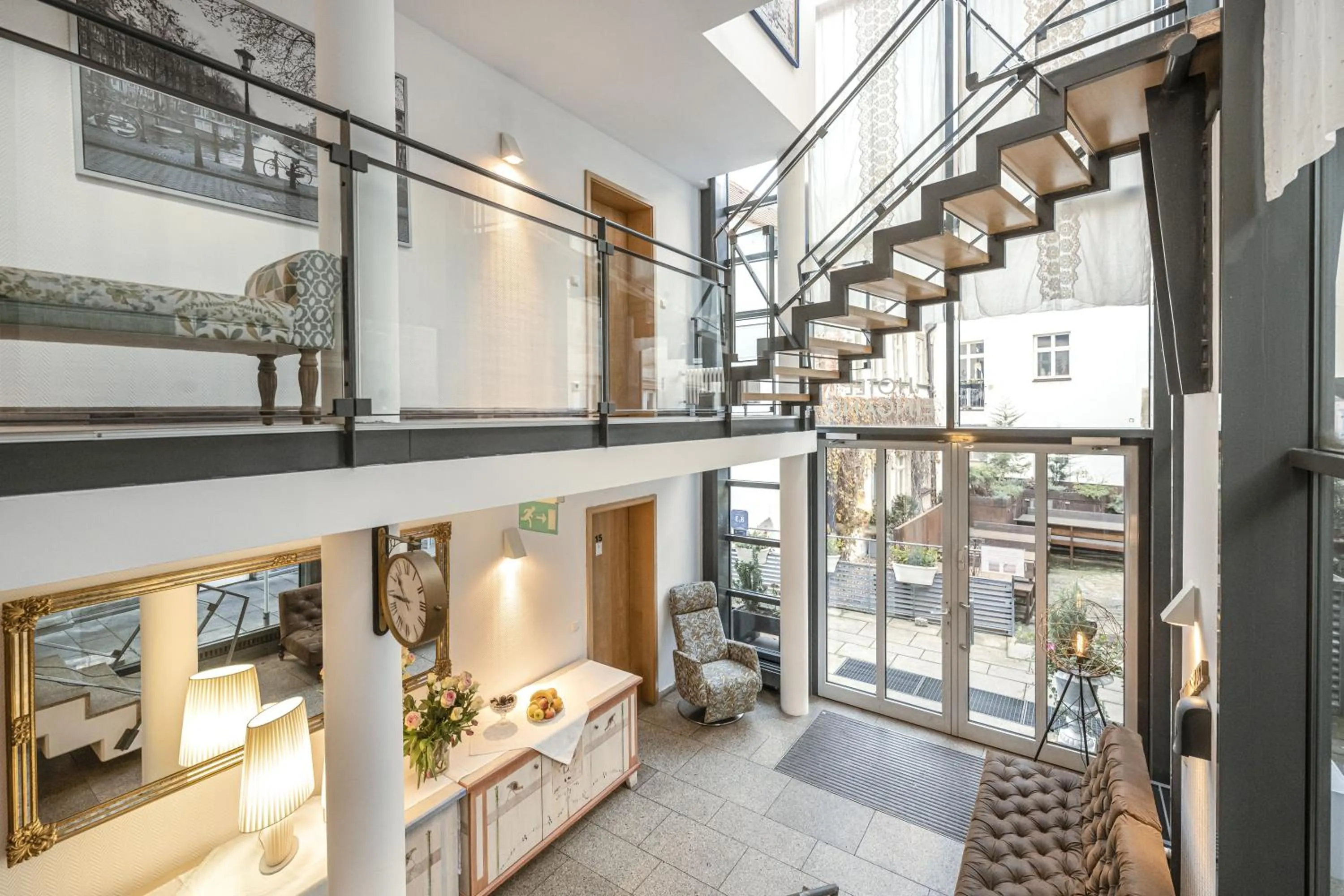 Facade/entrance in Hotel Am Dom