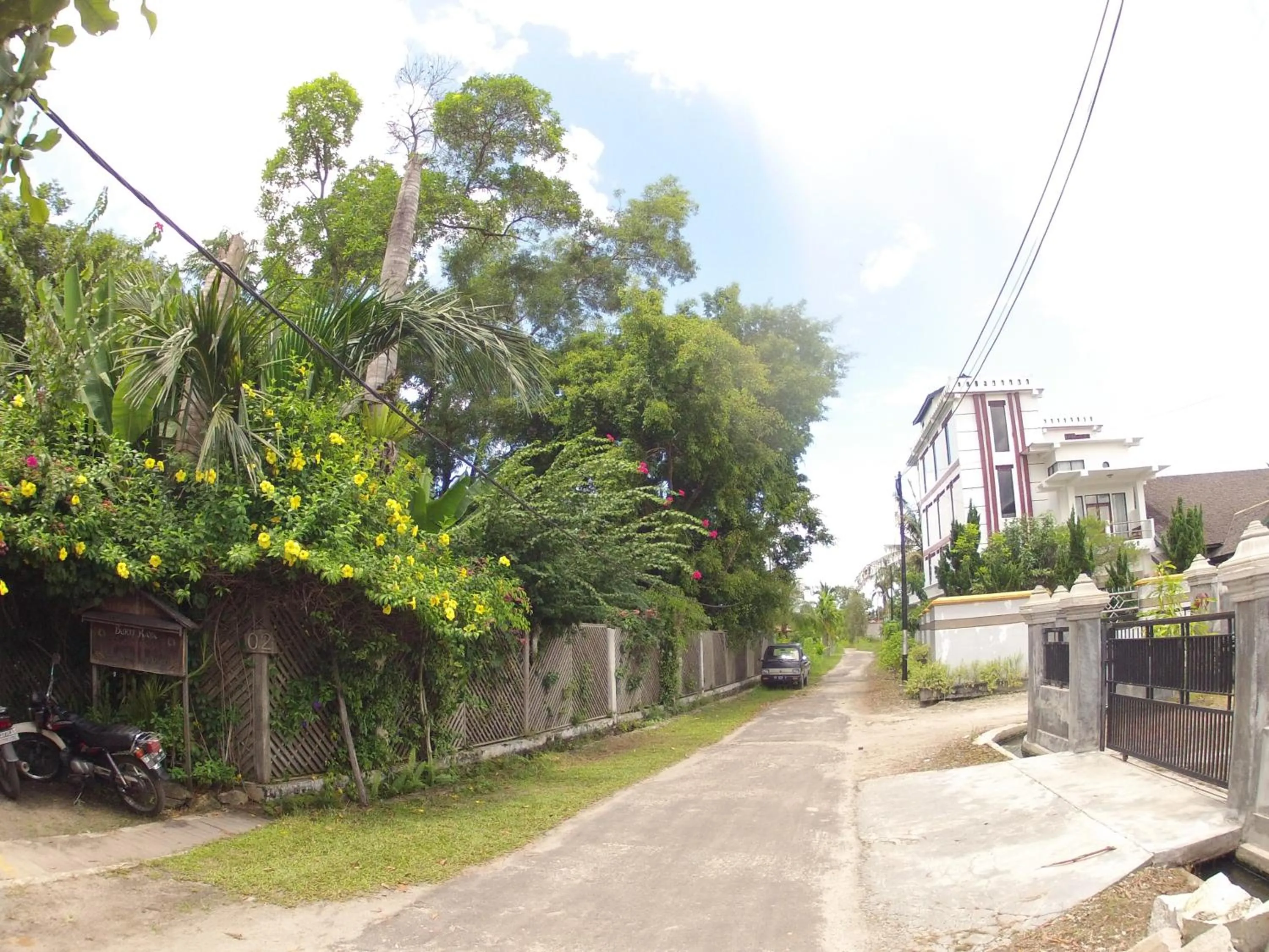 Neighbourhood in Bukit Raya Guesthouse