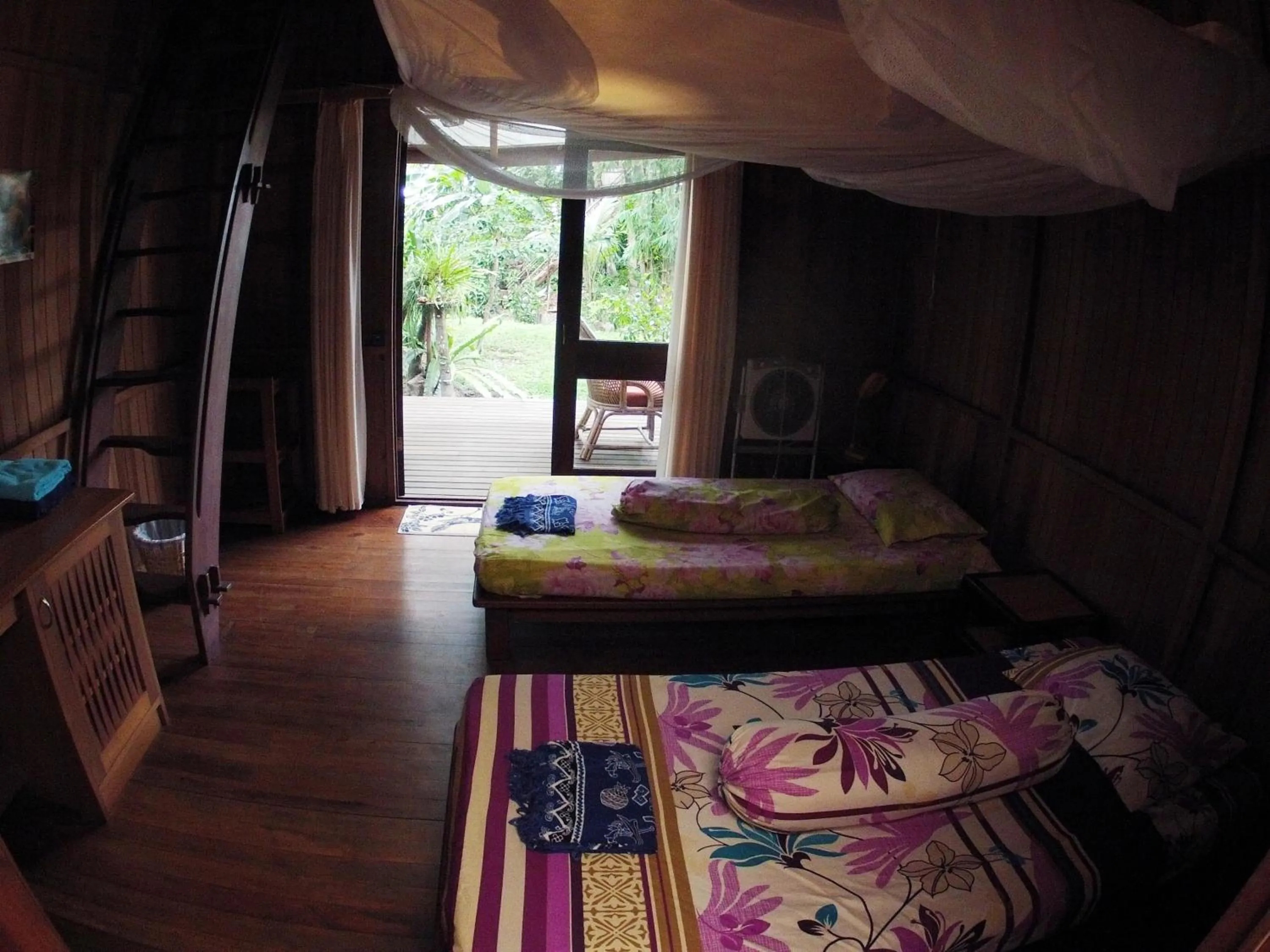 Garden view, Bed in Bukit Raya Guesthouse
