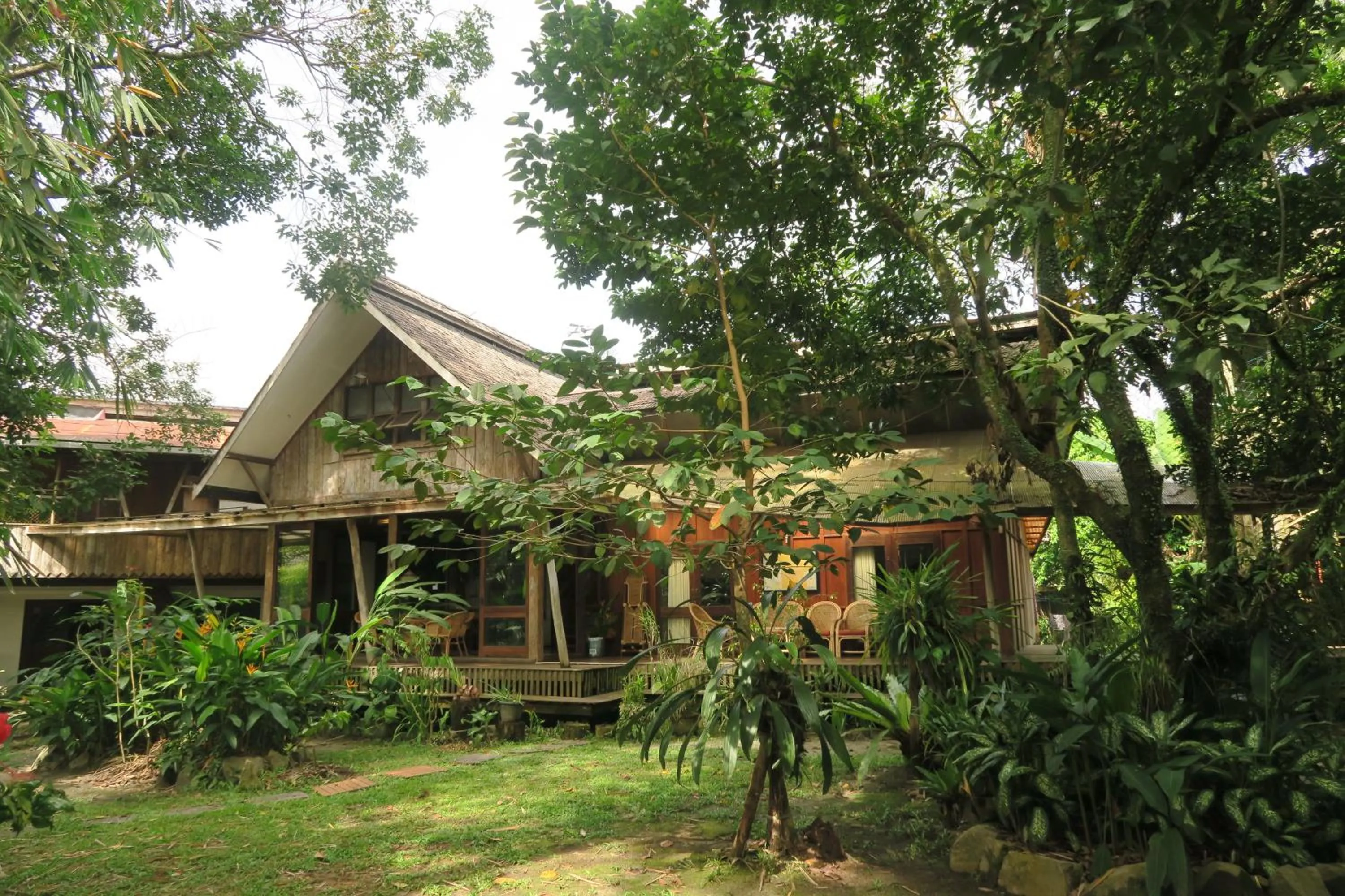 Property building in Bukit Raya Guesthouse
