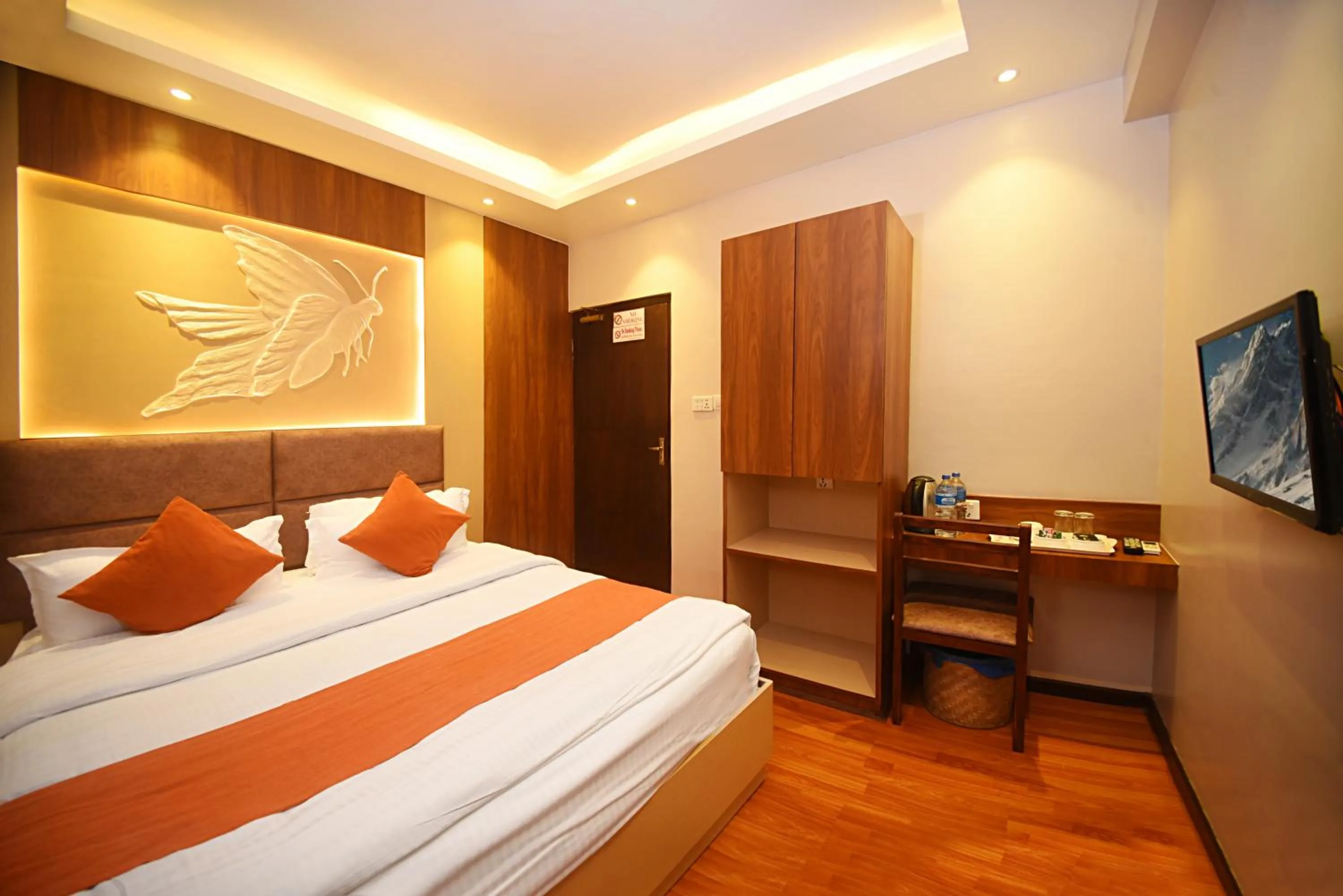 Bedroom, Bed in Hotel Mums Home