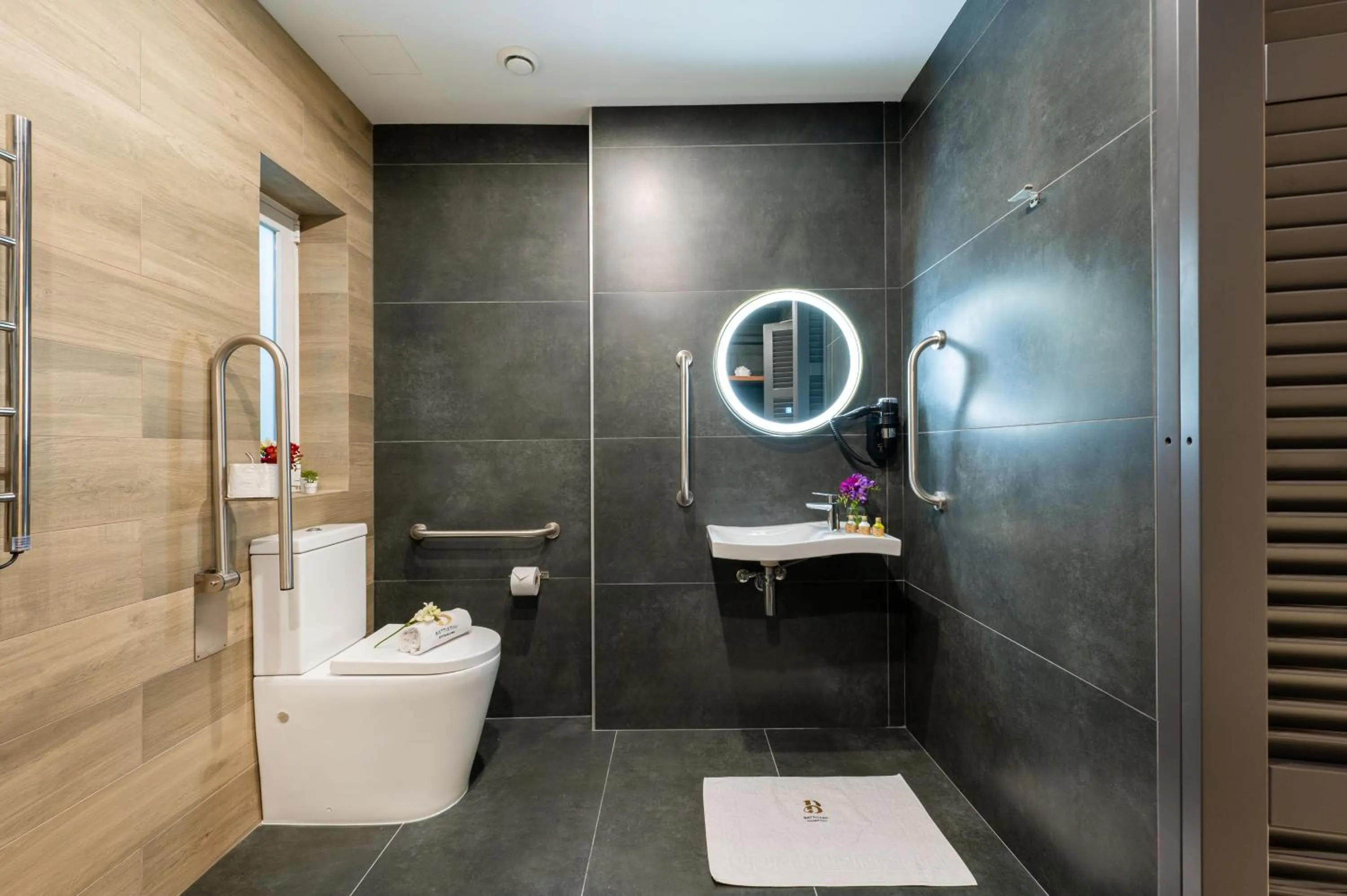 Facility for disabled guests in Battistini Boutique Living and Spa, Victoria, Gozo