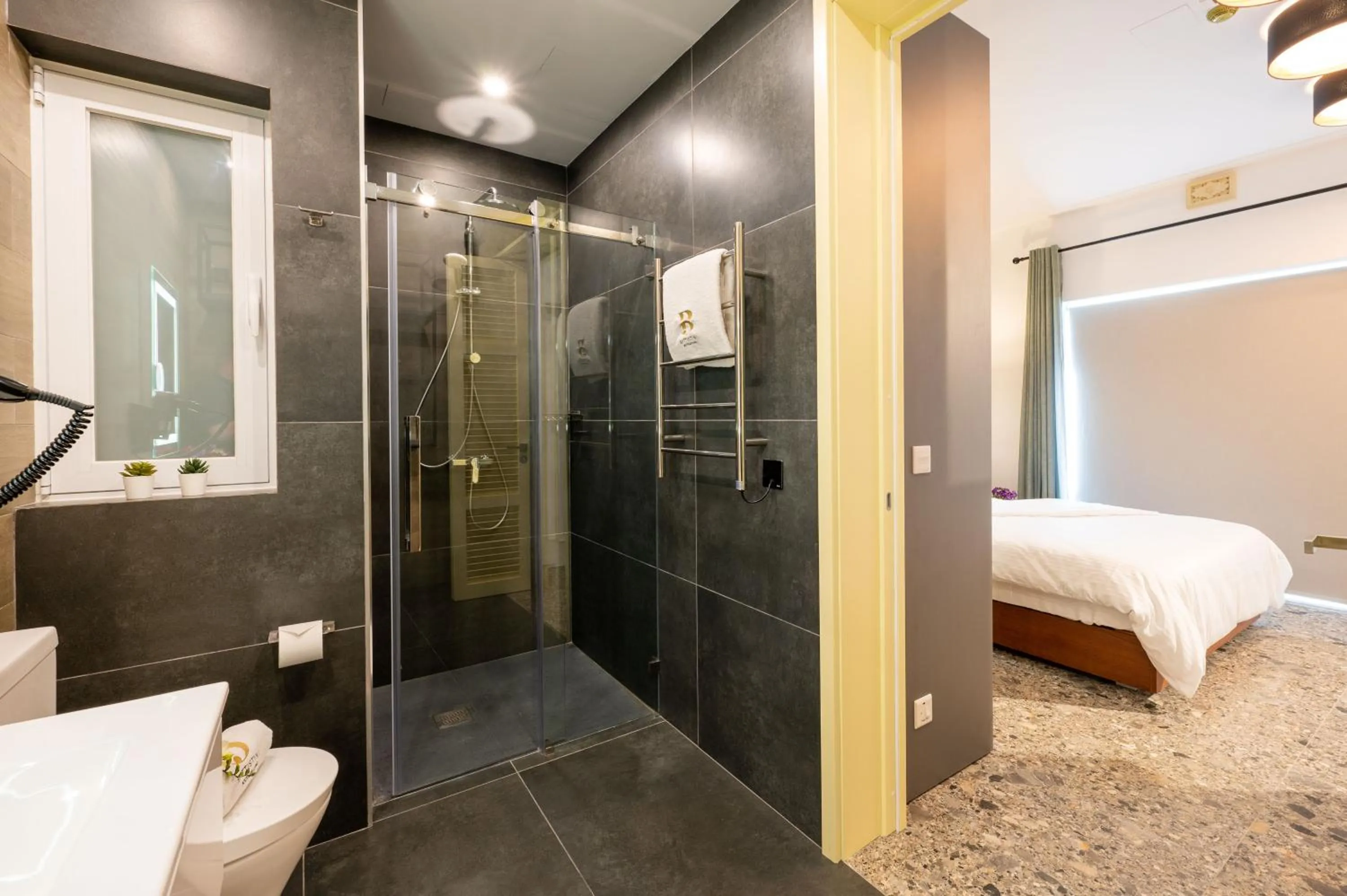 Bathroom, Bed in Battistini Boutique Living and Spa, Victoria, Gozo
