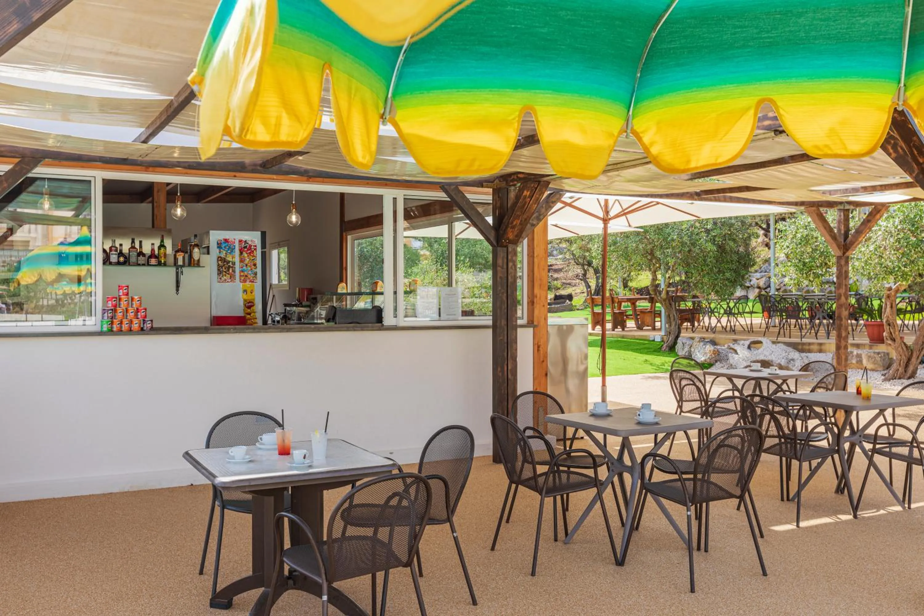 Restaurant/places to eat in Villa Zina Family Resort