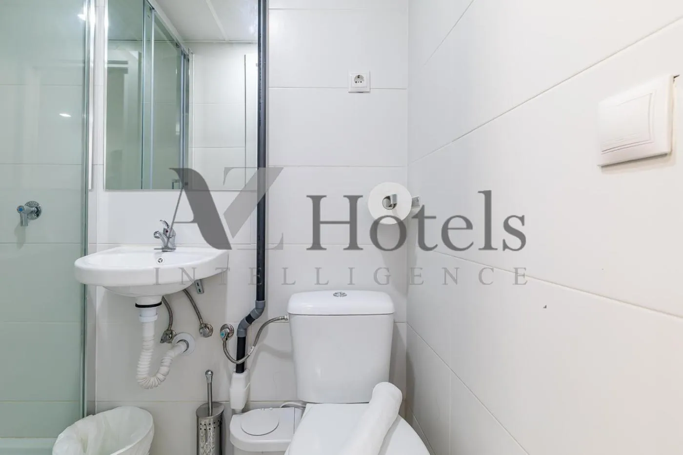 Shower in AYZ Elcano - Auto check-in property