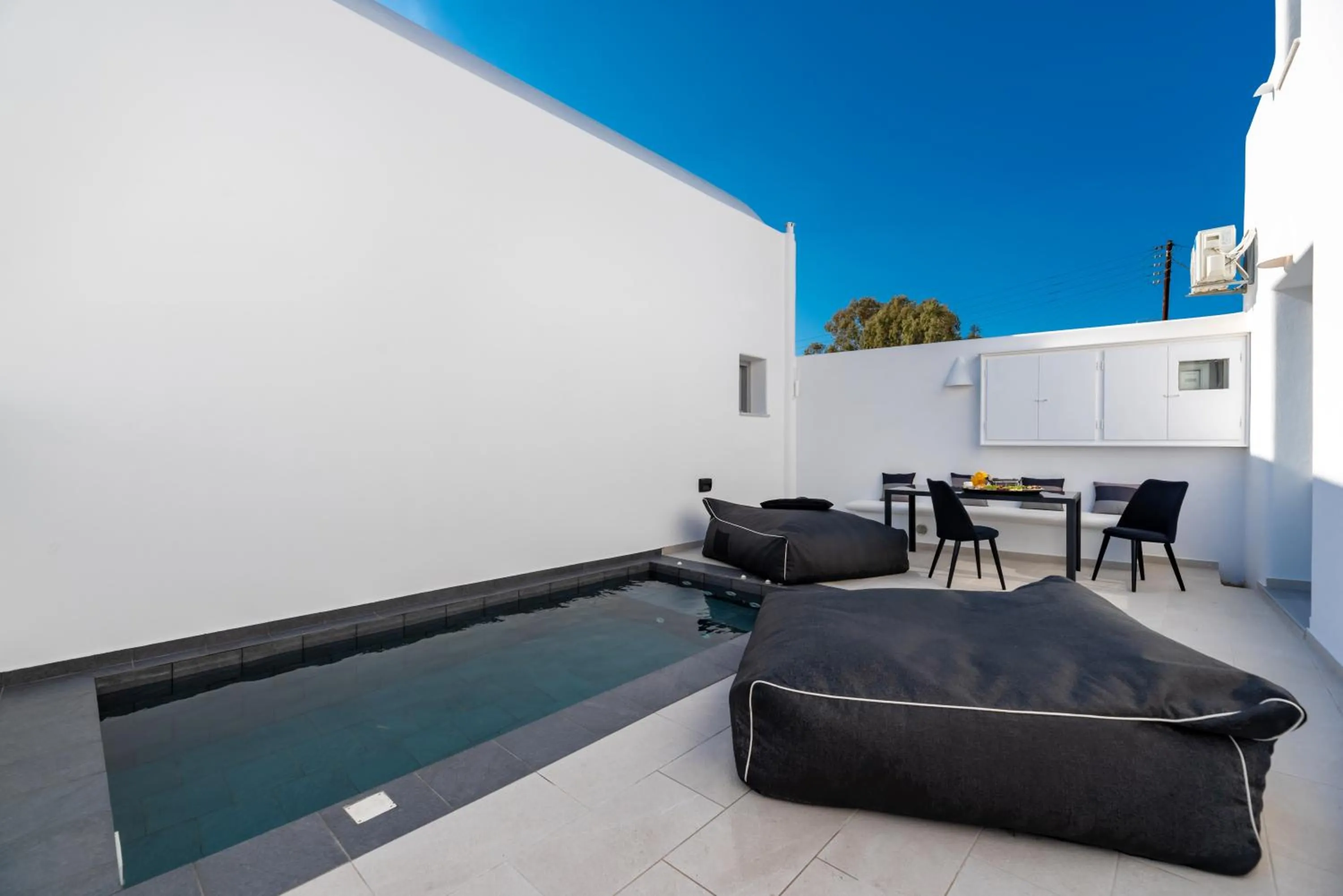 Day in Filoxenia Luxury Villas